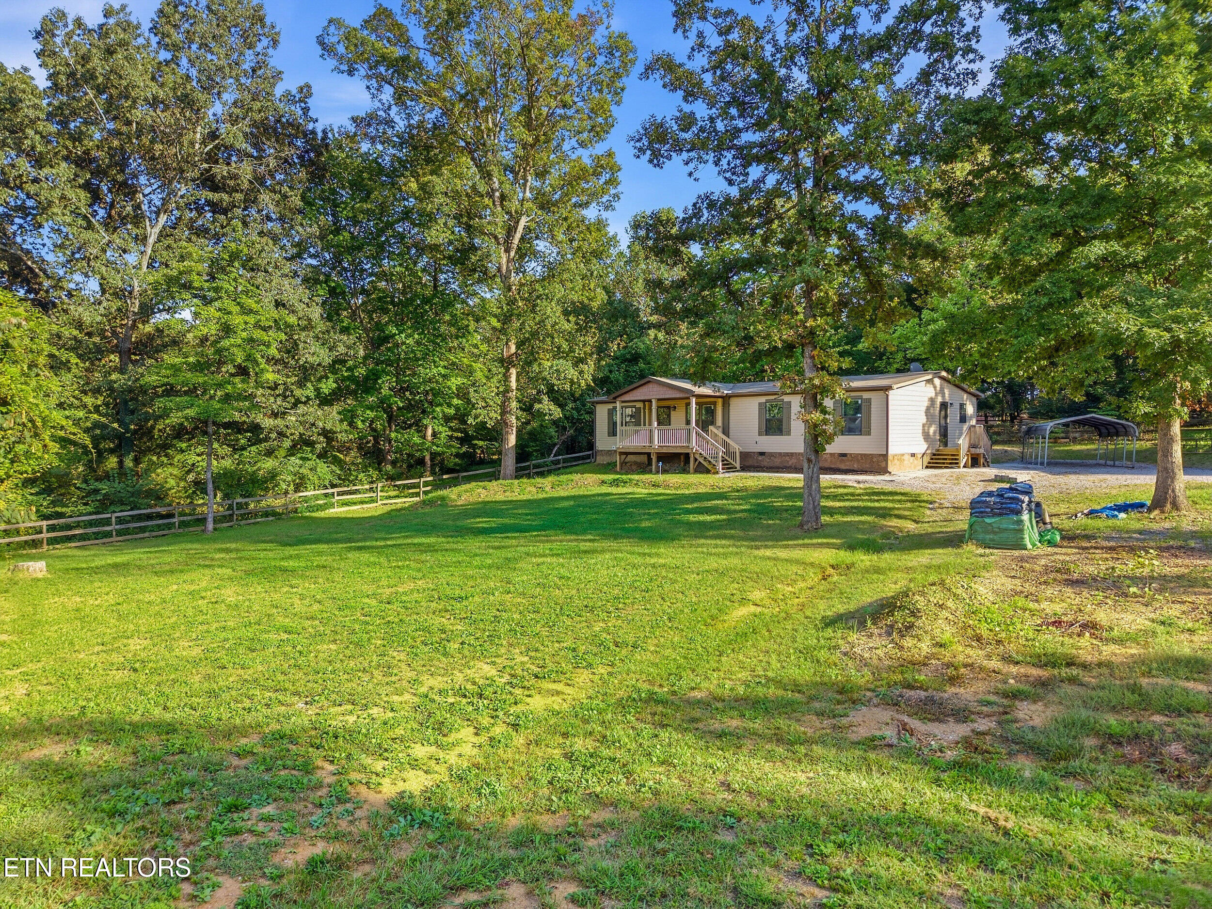 938 Mountain View Street Pigeon Forge TN 37863