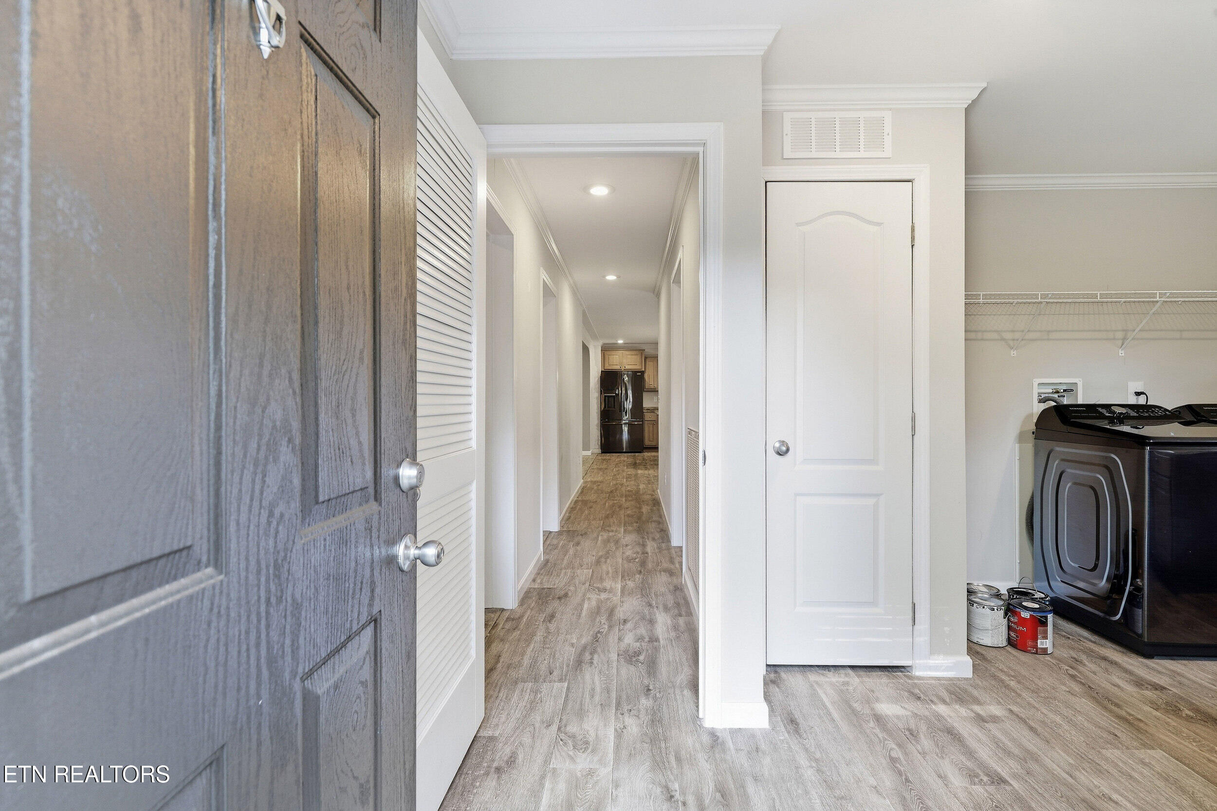 938 Mountain View Street Pigeon Forge TN 37863