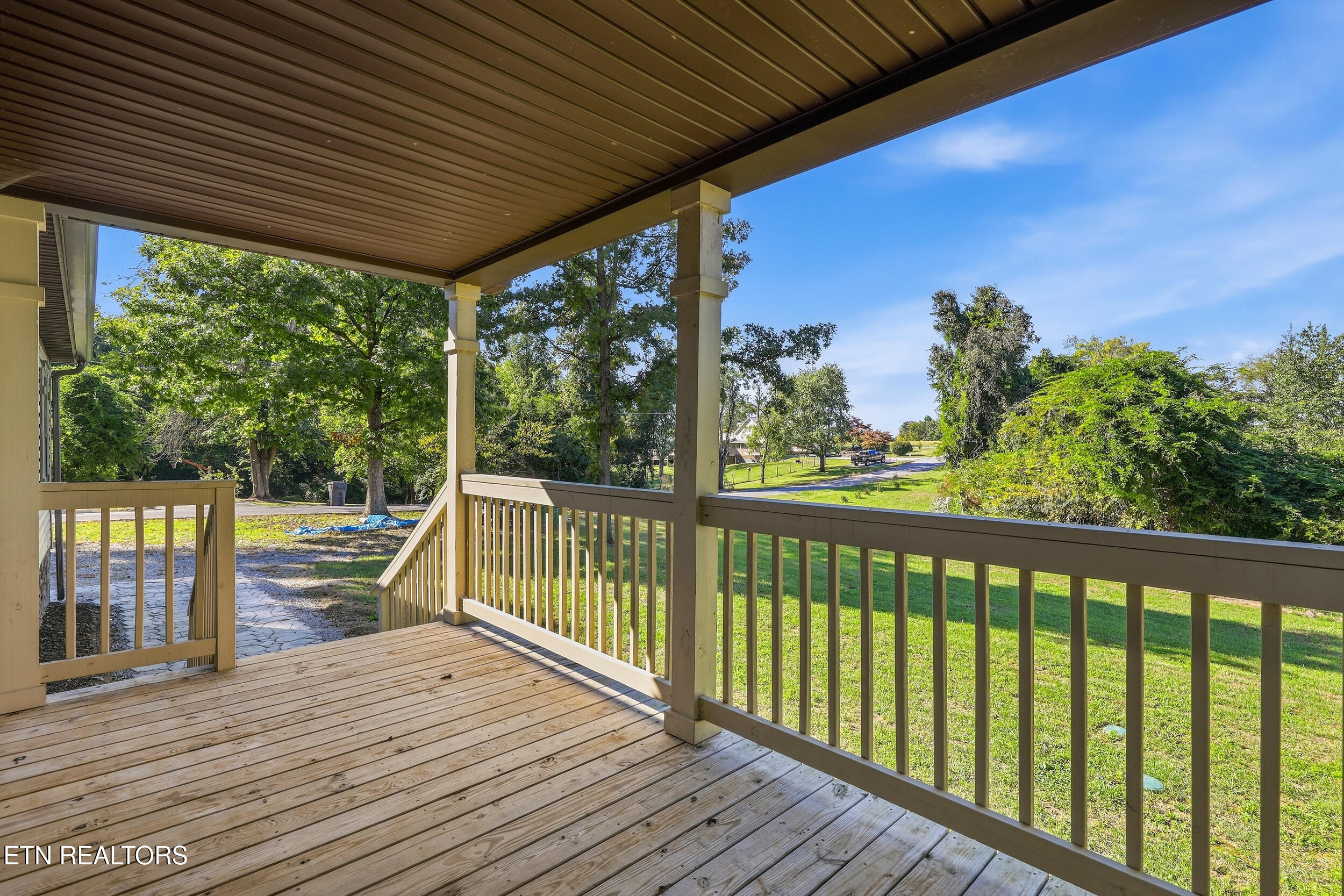 938 Mountain View Street Pigeon Forge TN 37863