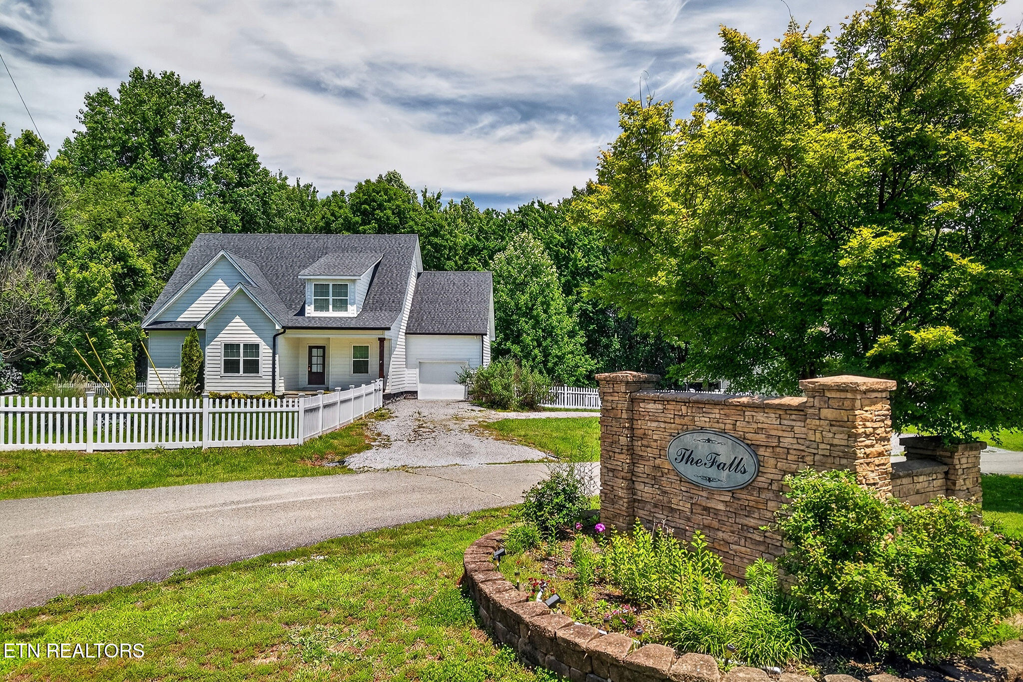 105 Shiloh Lane Smithville TN 37166