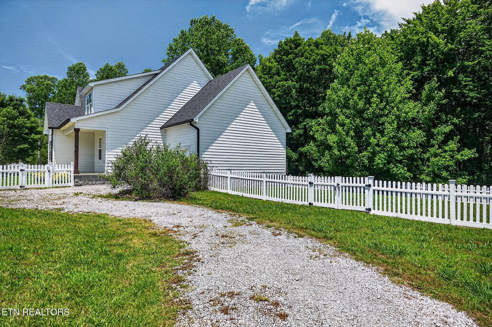 105 Shiloh Lane Smithville TN 37166