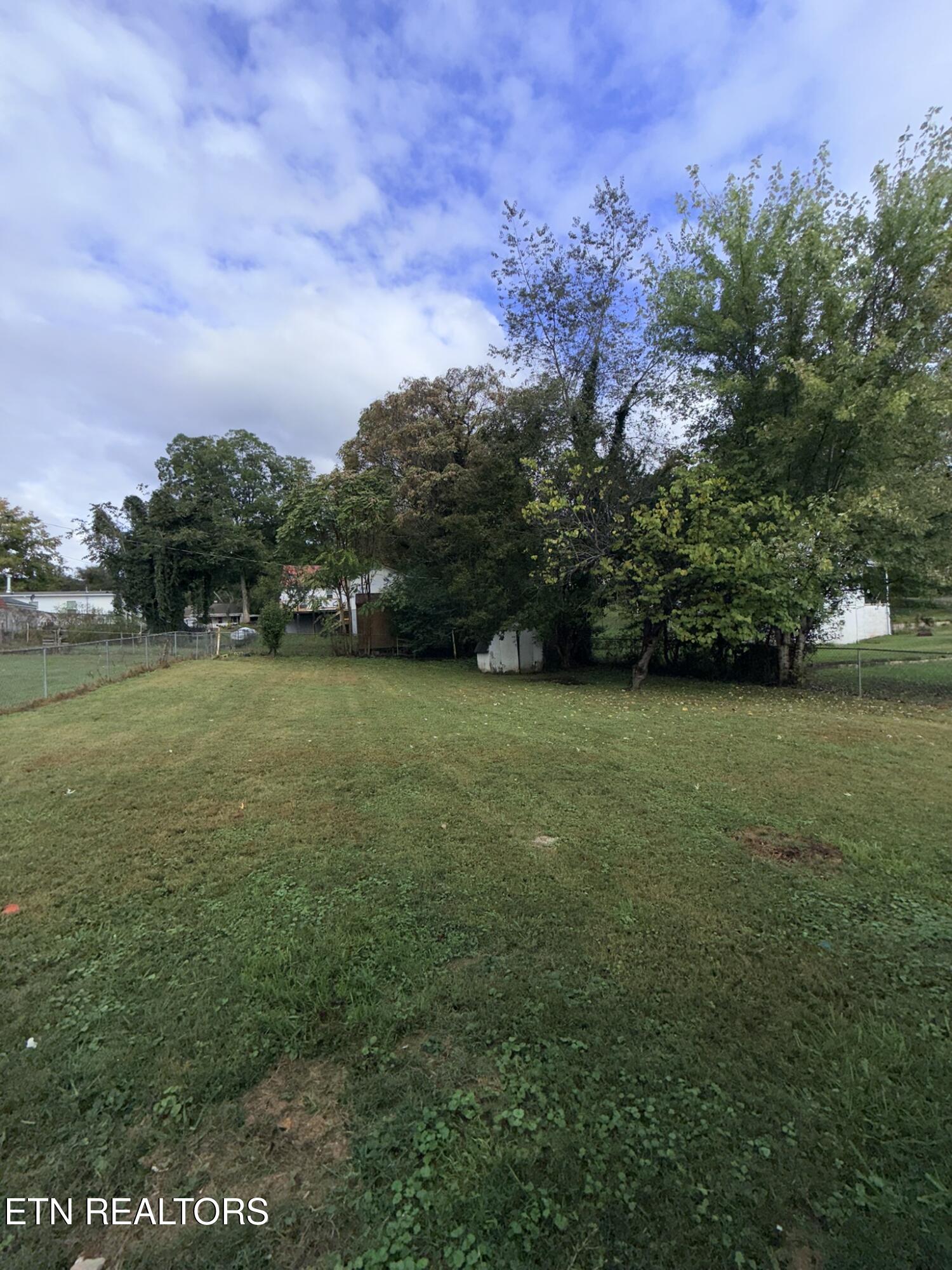117 Linden Avenue Lafollette TN 37766