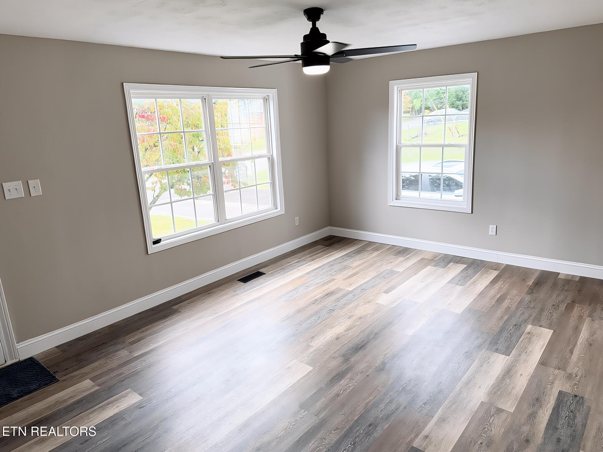 117 Linden Avenue Lafollette TN 37766