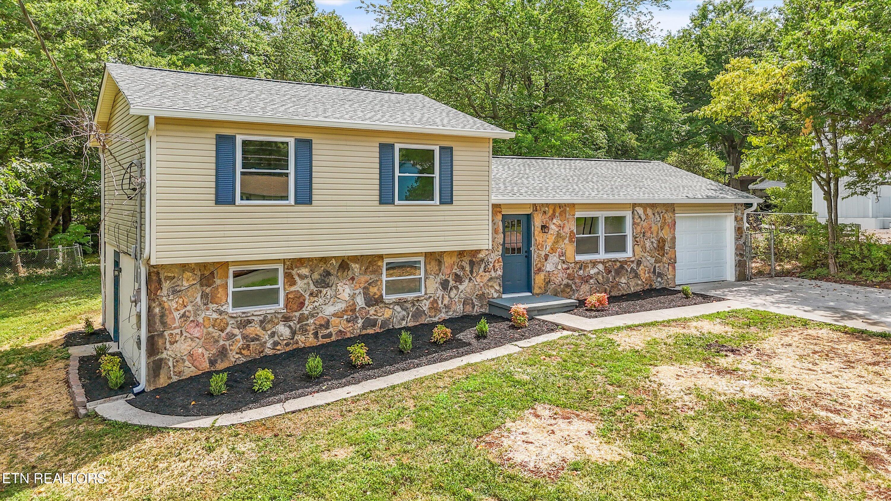 5812 Rockwood Lane Knoxville TN 37921