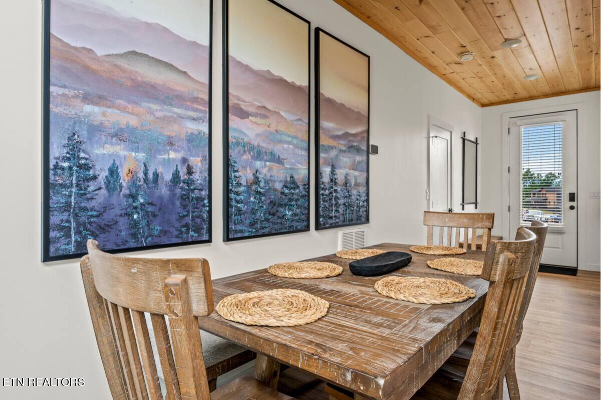 422 Compass Point Way Sevierville TN 37876