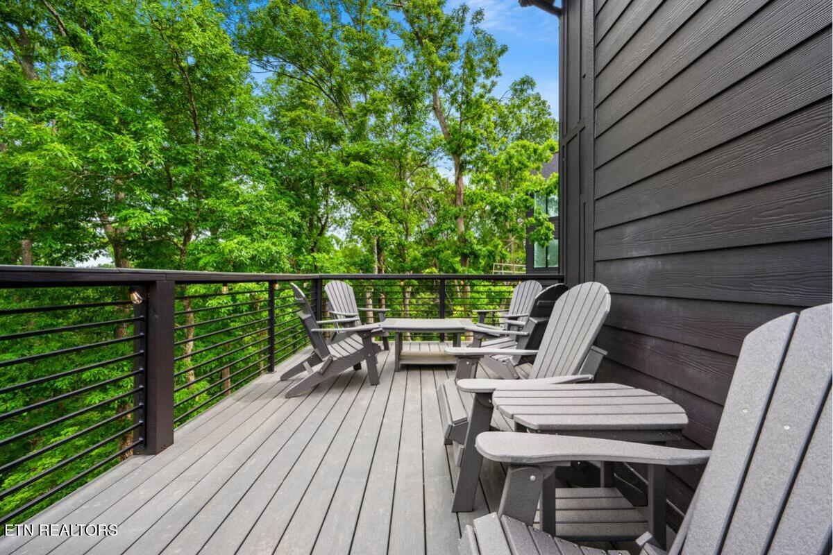422 Compass Point Way Sevierville TN 37876