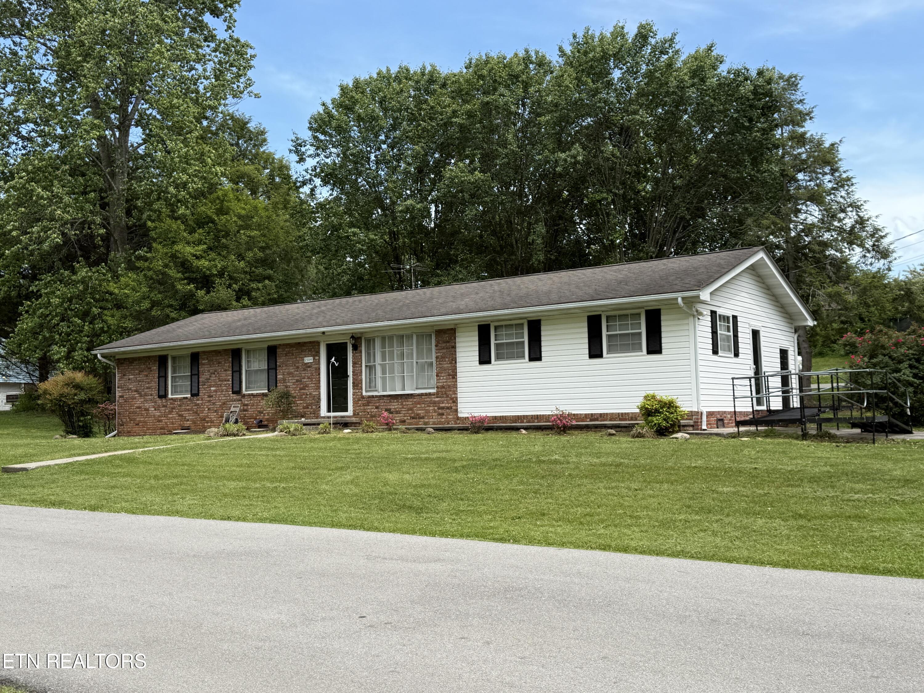 1504 Larry Road Maryville TN 37803