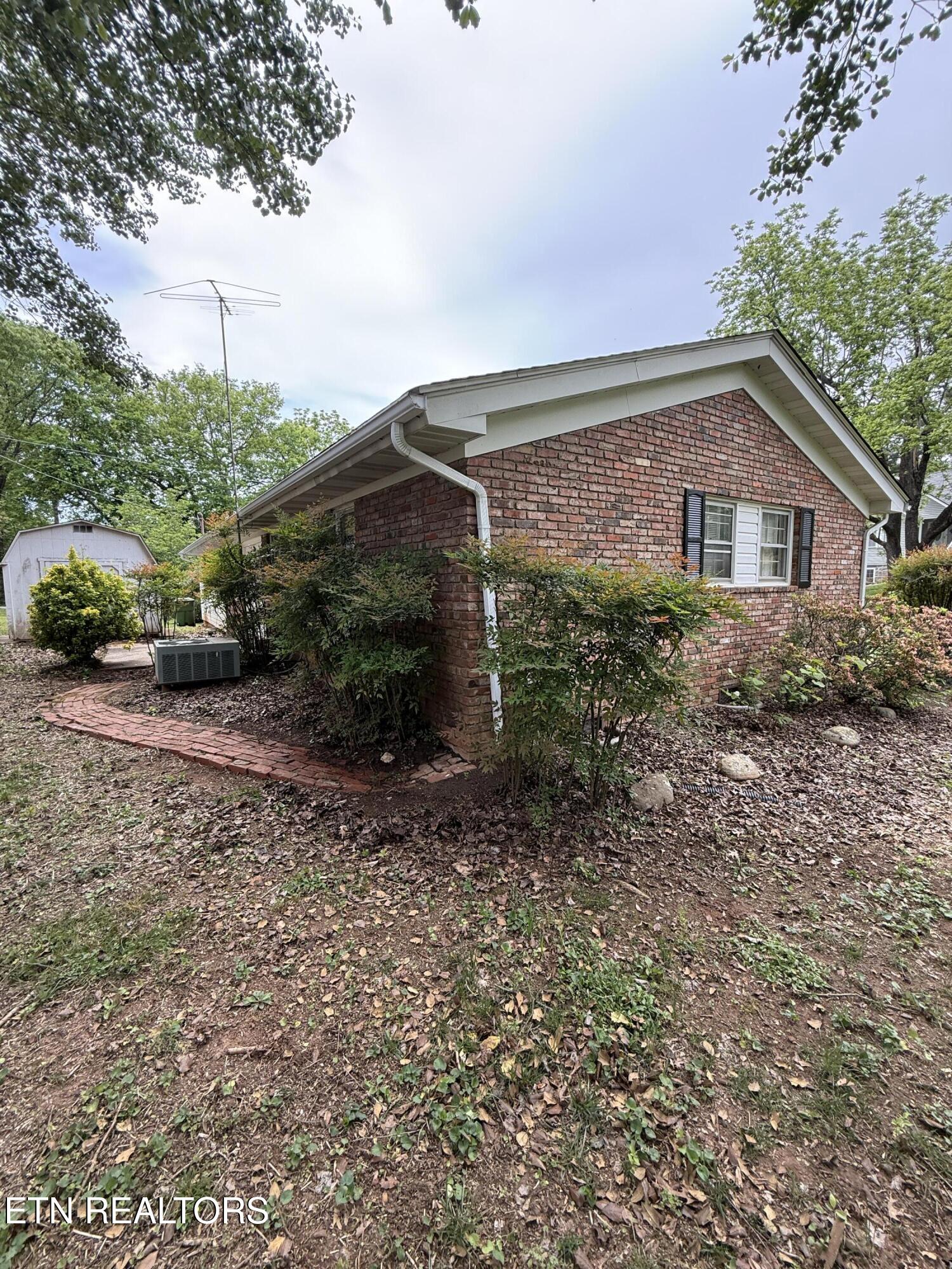 1504 Larry Road Maryville TN 37803