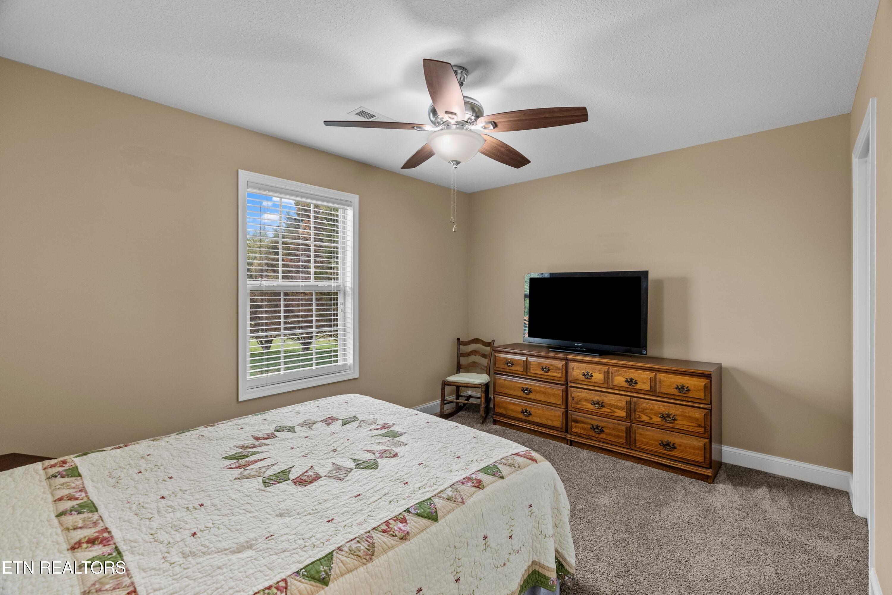 813 Commonwealth Avenue Strawberry Plains TN 37871