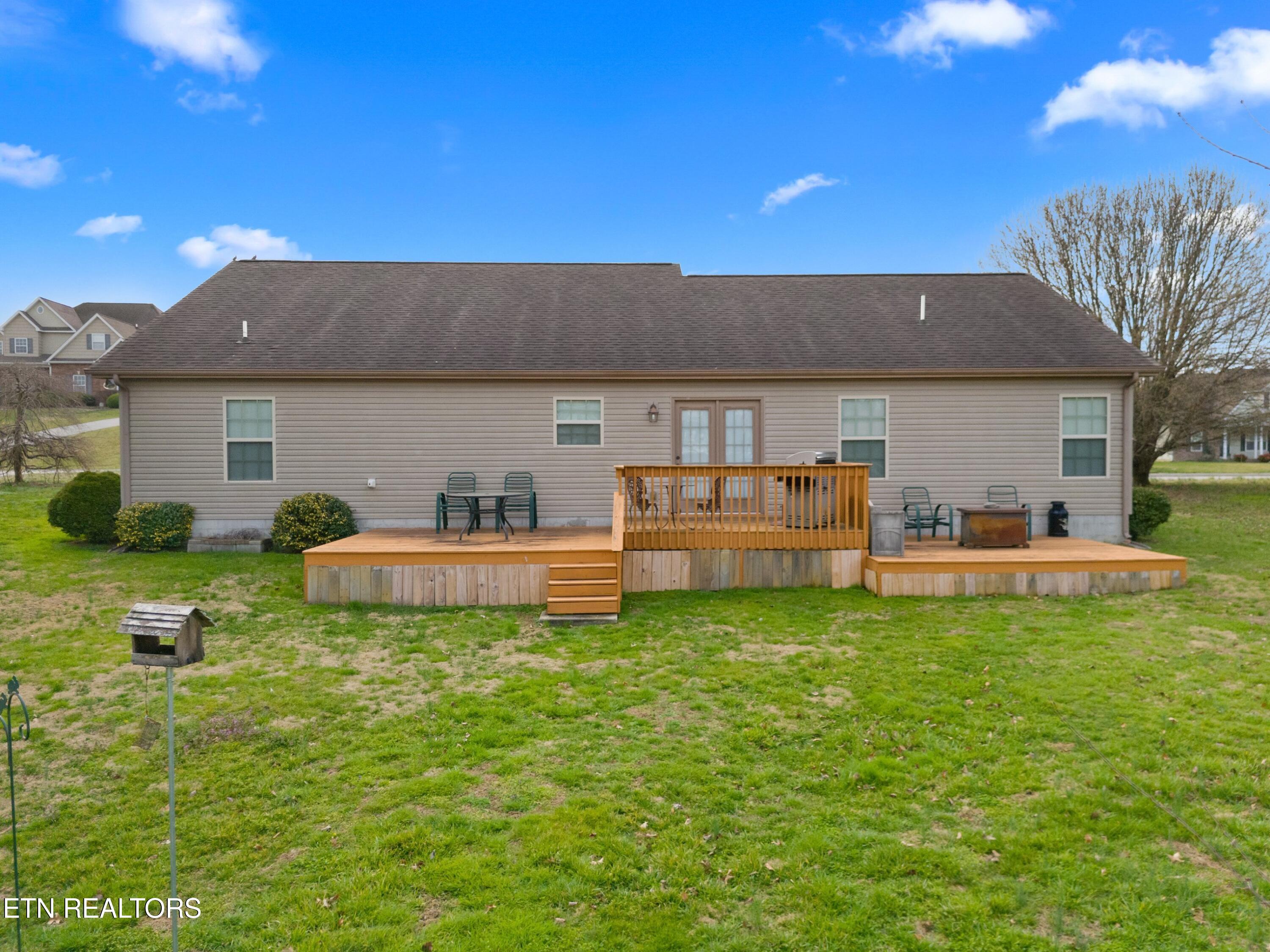 813 Commonwealth Avenue Strawberry Plains TN 37871