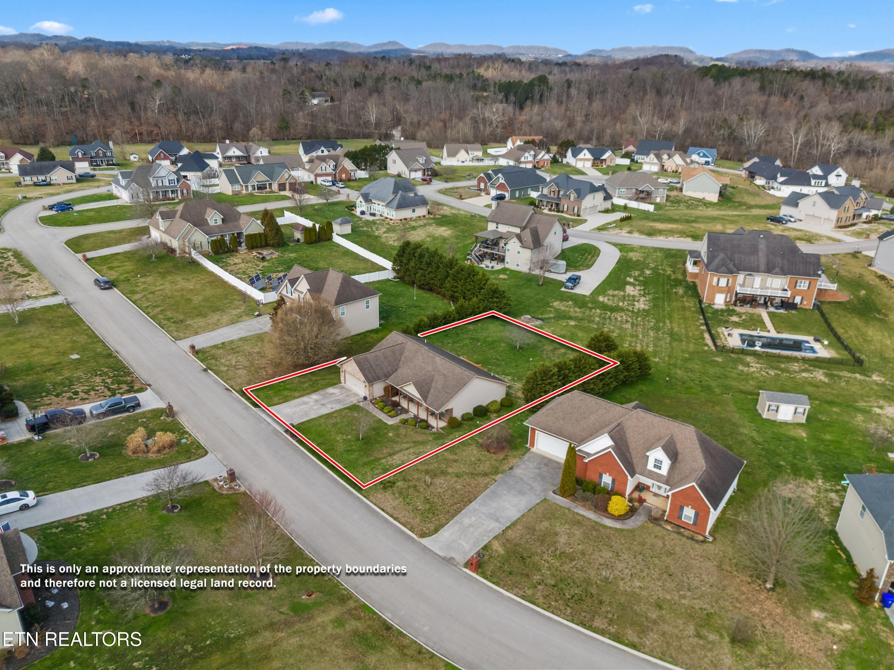 813 Commonwealth Avenue Strawberry Plains TN 37871