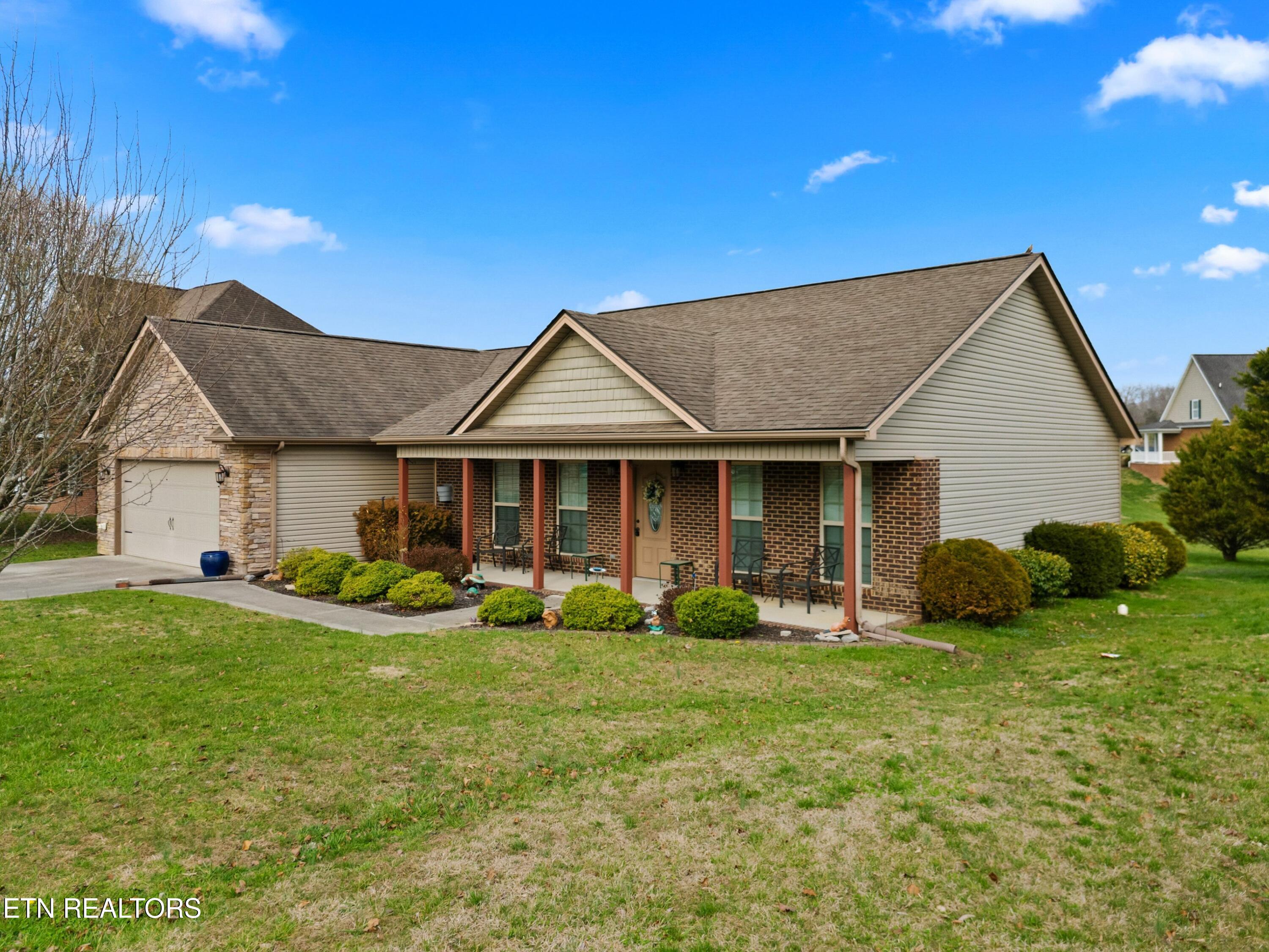 813 Commonwealth Avenue Strawberry Plains TN 37871