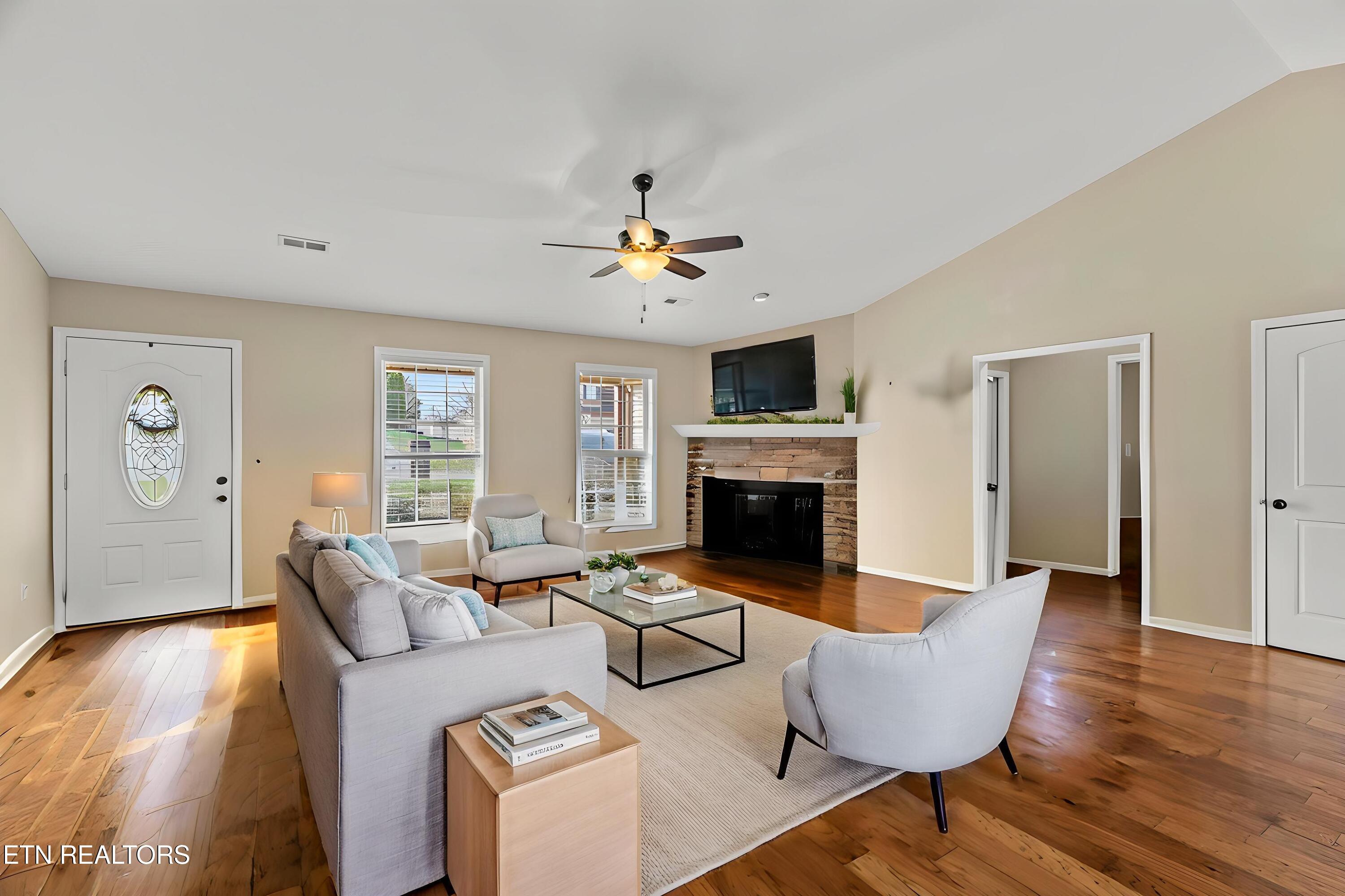 813 Commonwealth Avenue Strawberry Plains TN 37871