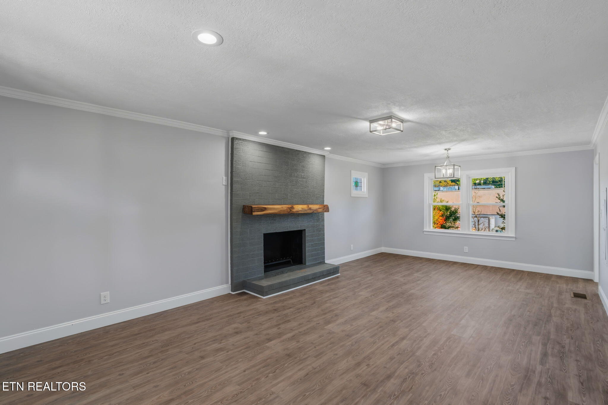 418 Highland Drive Clinton TN 37716