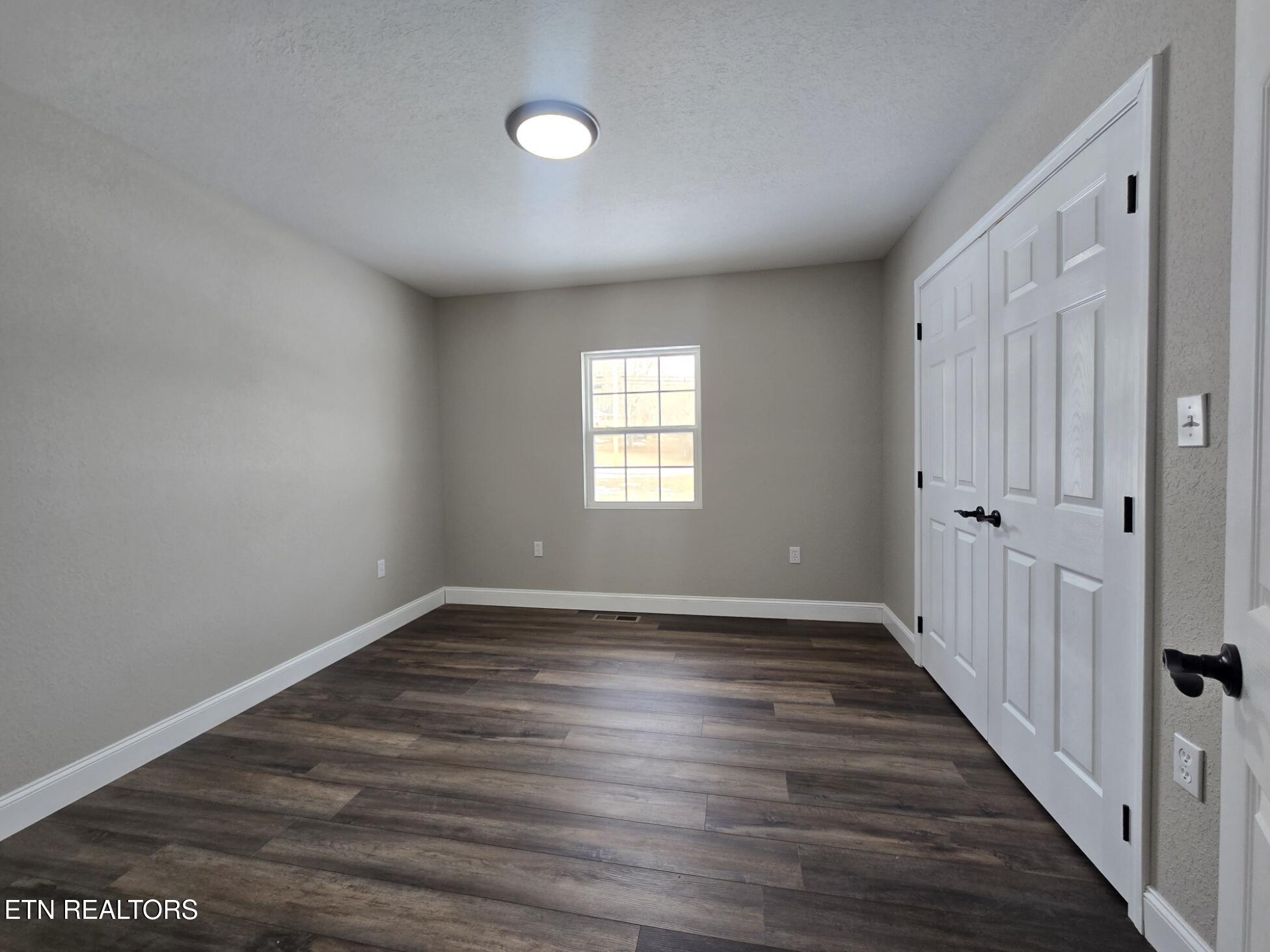 1941 W 3rd Avenue Oneida TN 37841