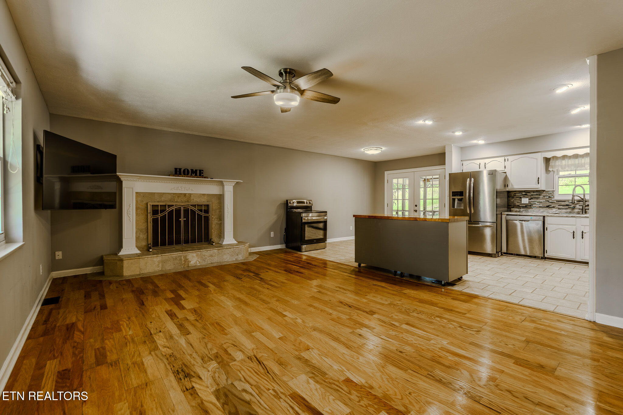 8544 Pedigo Road Powell TN 37849