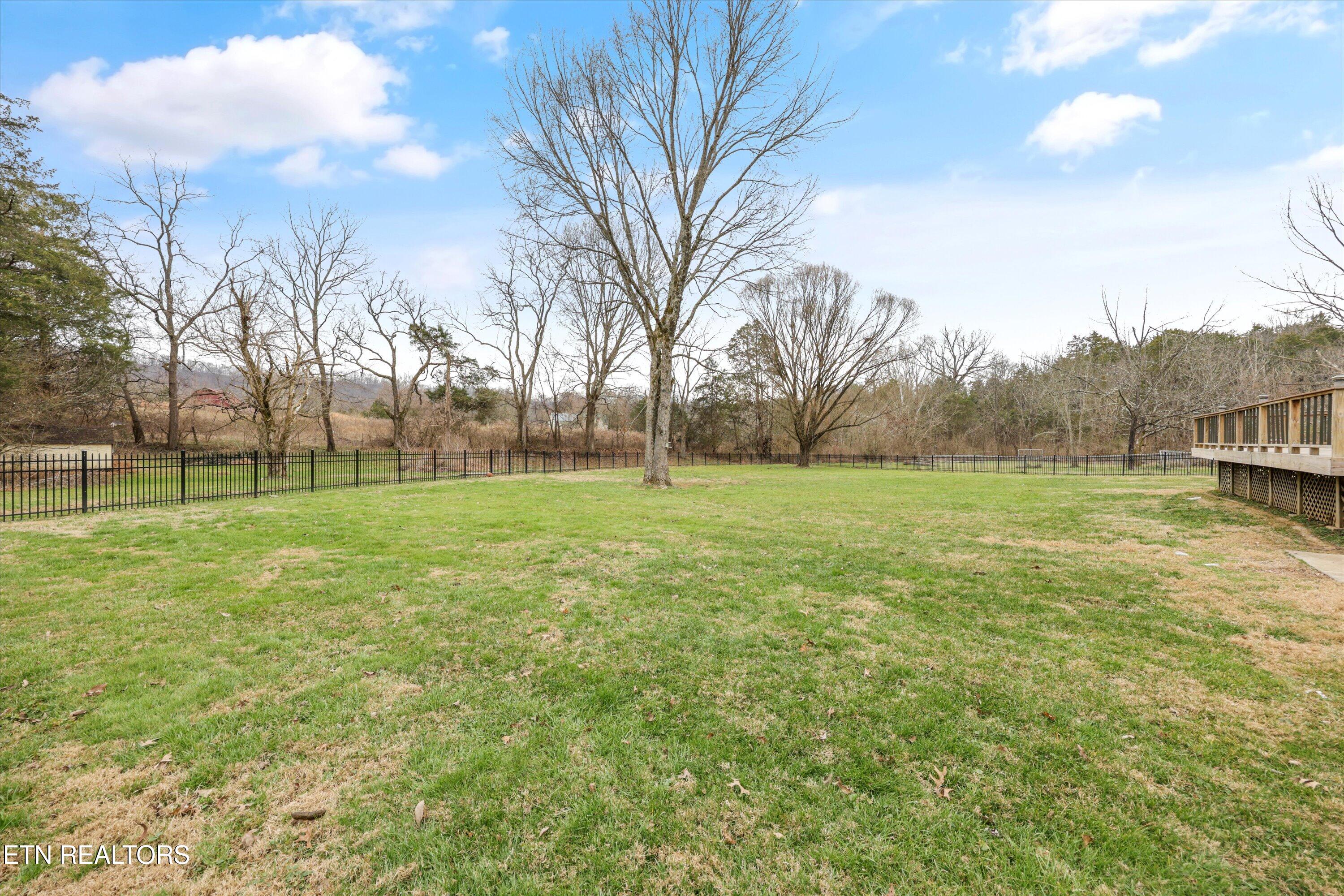 7400 Foxglove Lane Knoxville TN 37918