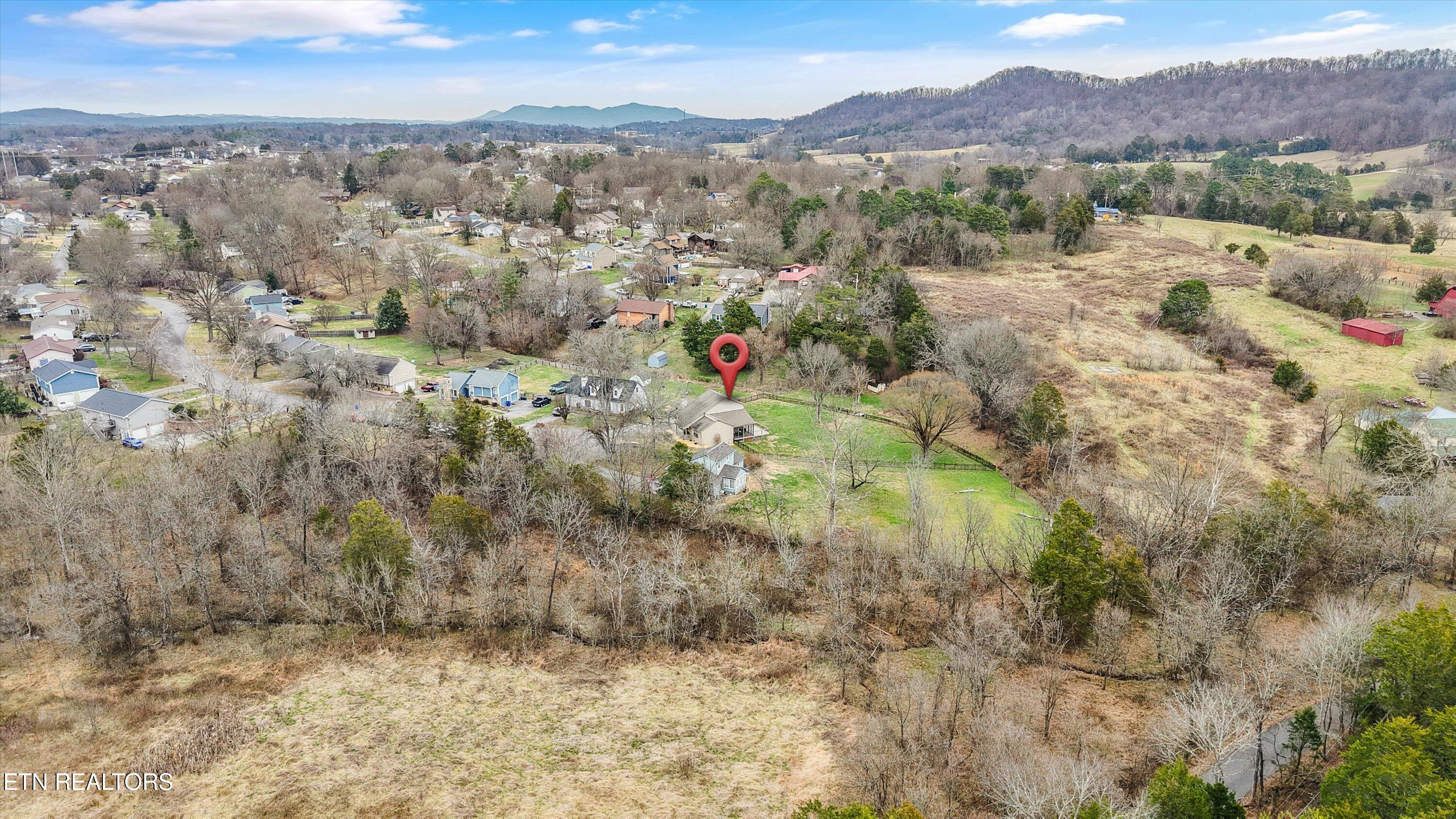 7400 Foxglove Lane Knoxville TN 37918
