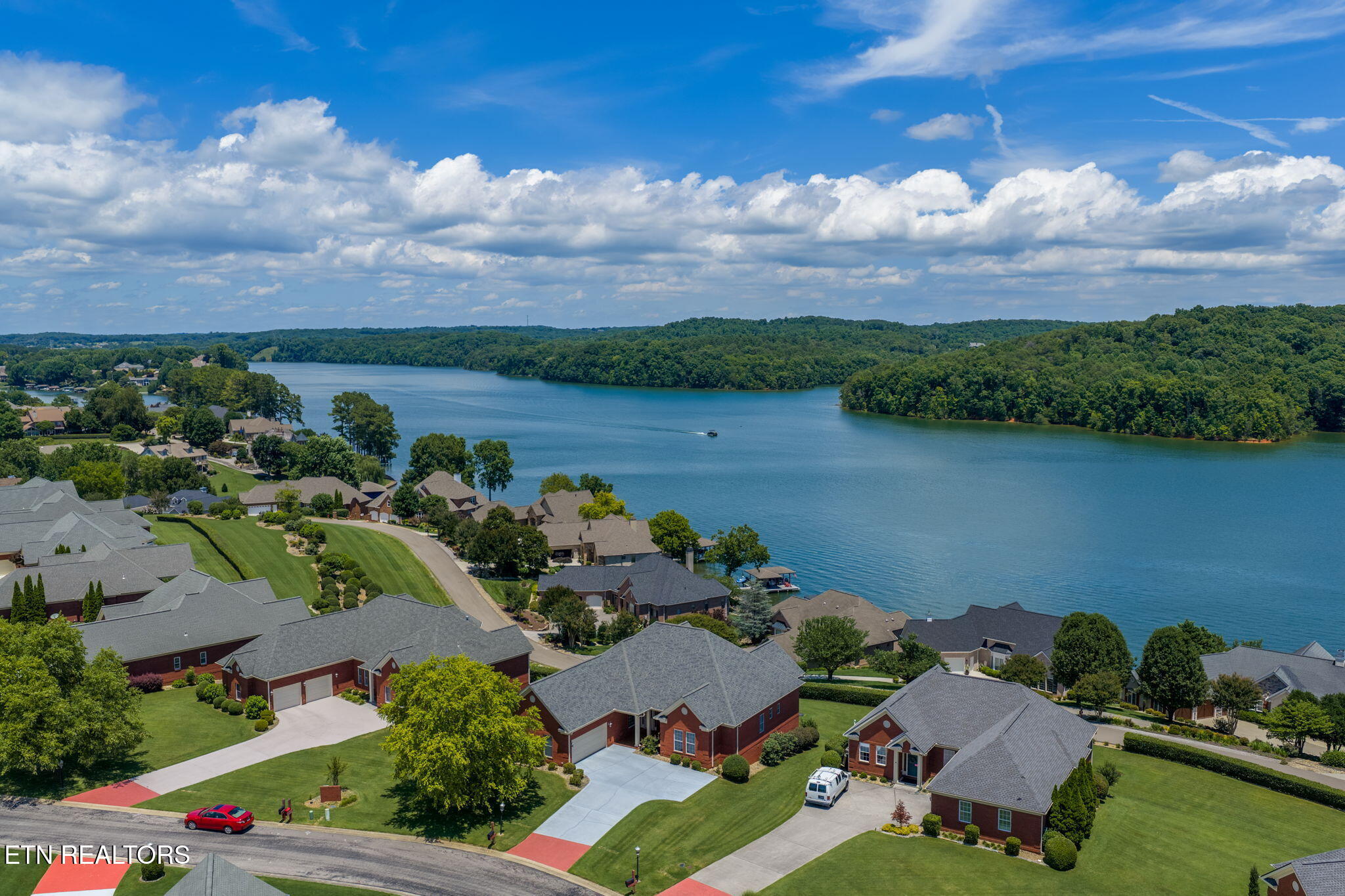 113 Sunali Lane Loudon TN 37774