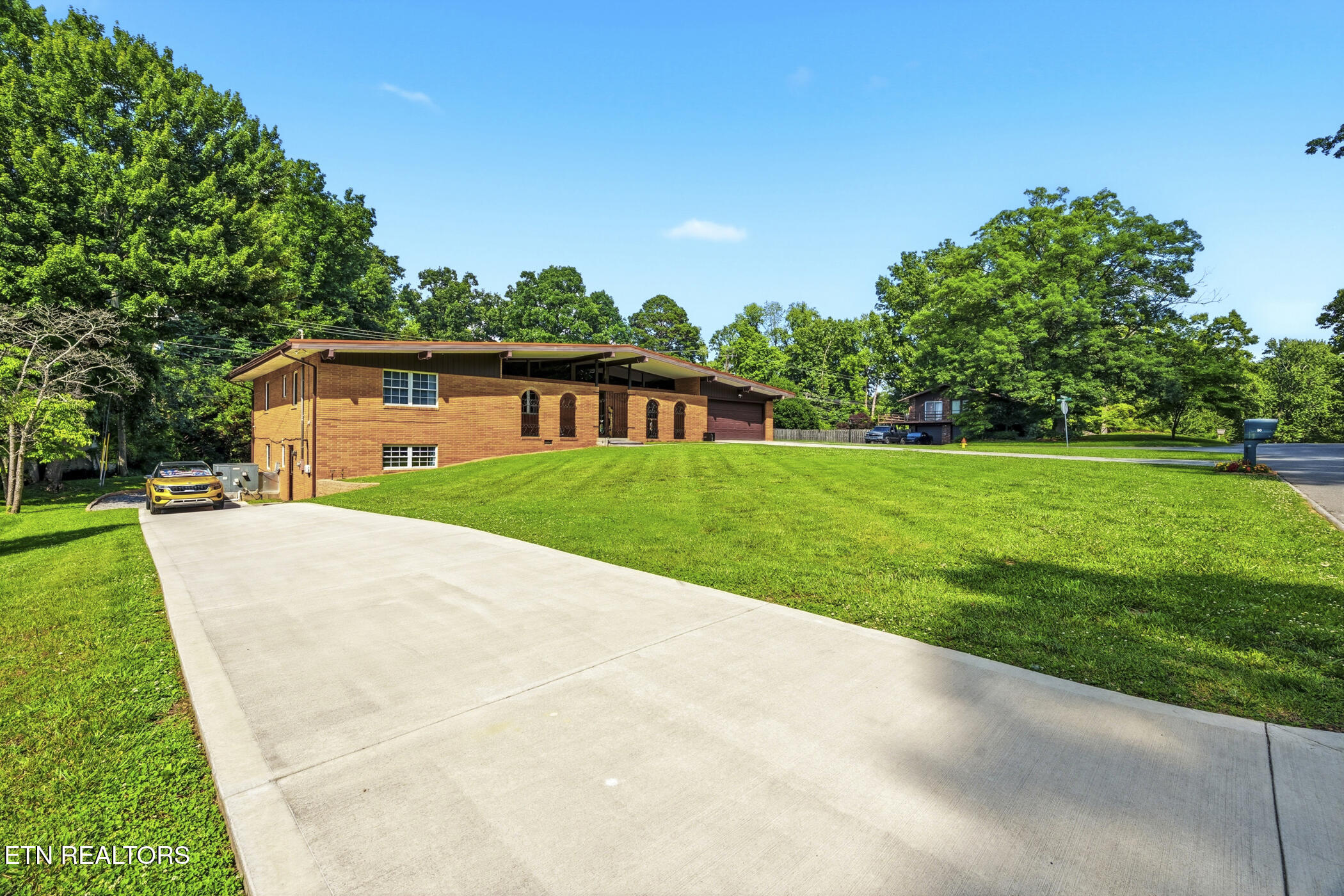 8000 Berkshire Boulevard Powell TN 37849