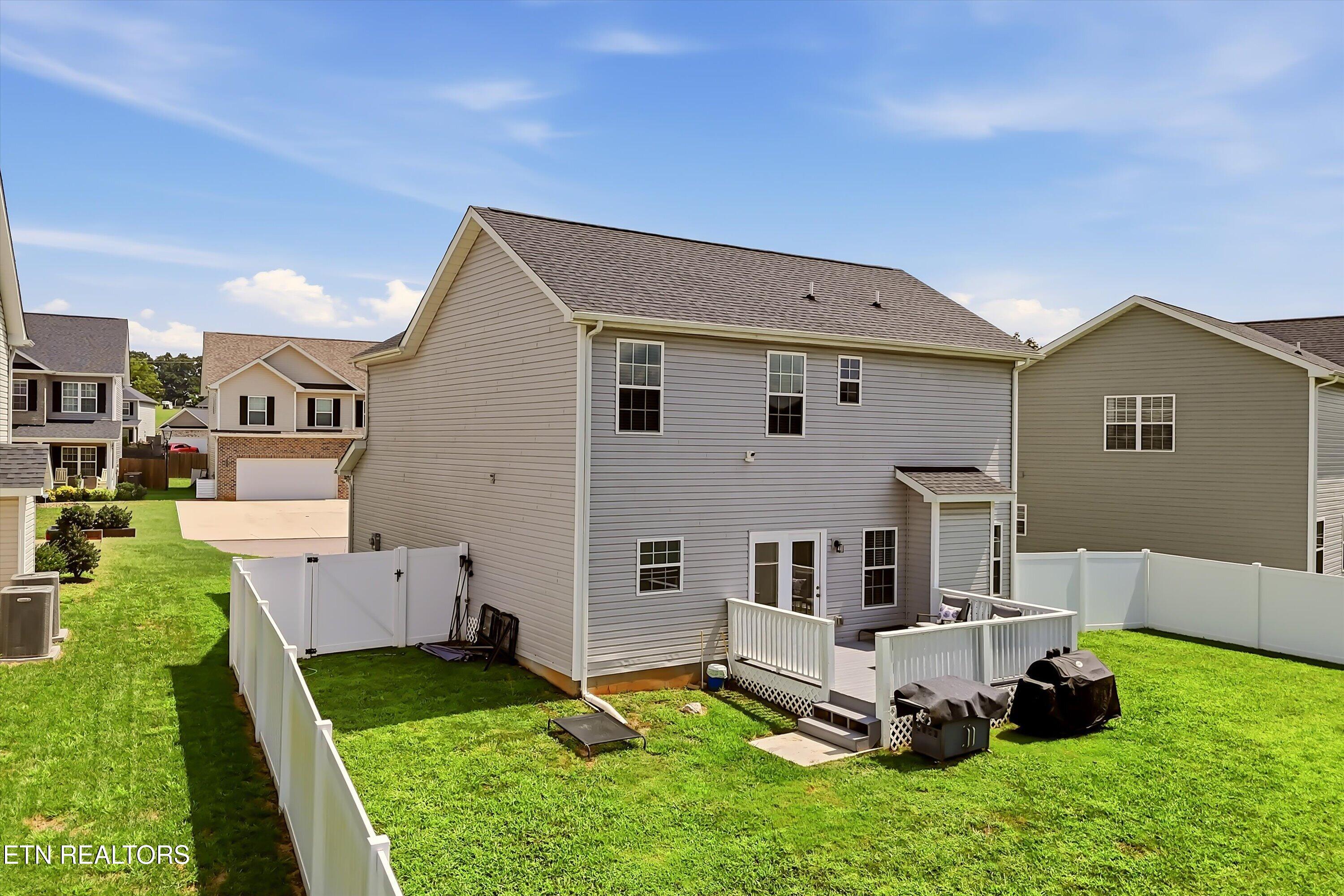 4845 Stoneyhurst Lane Knoxville TN 37918