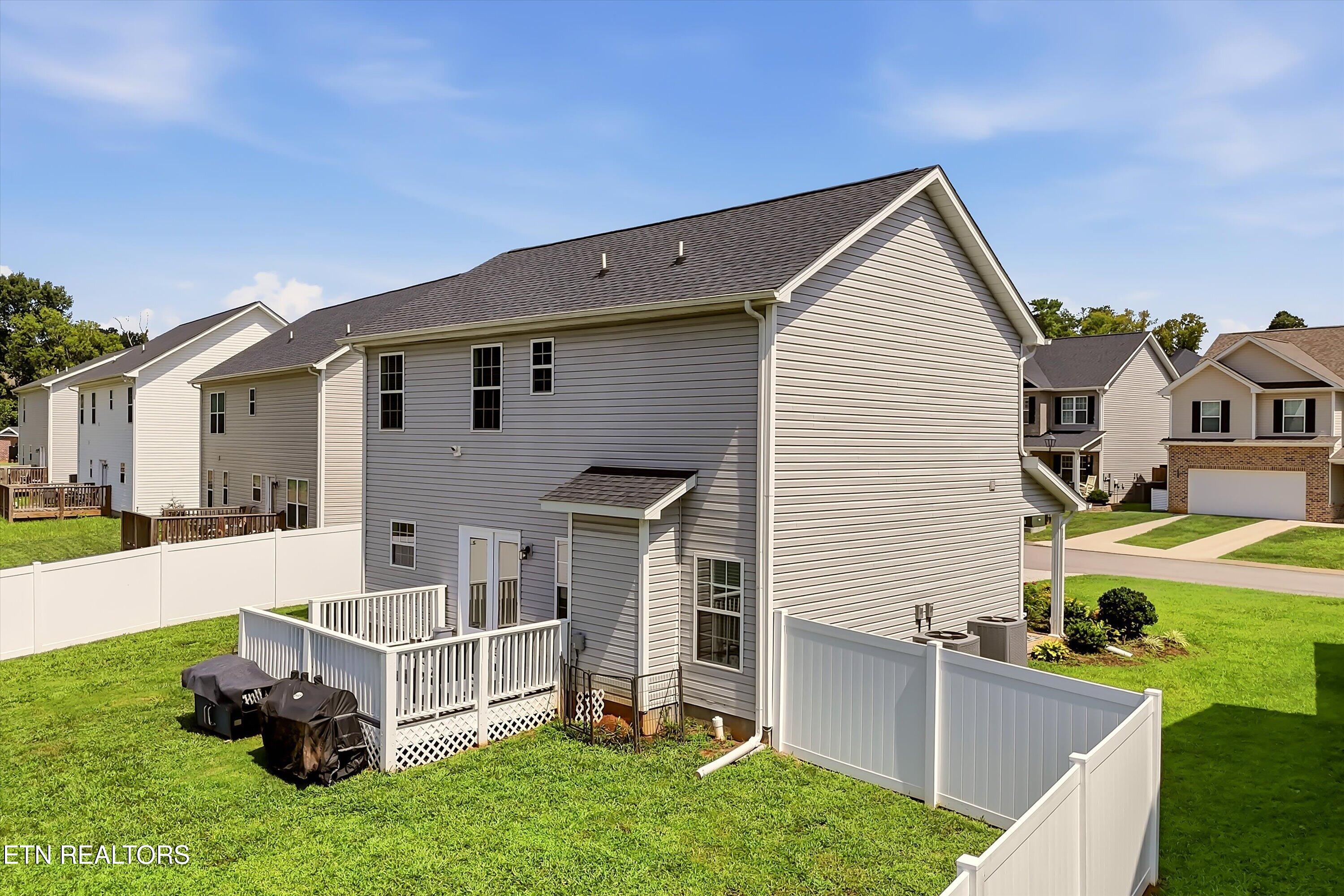 4845 Stoneyhurst Lane Knoxville TN 37918