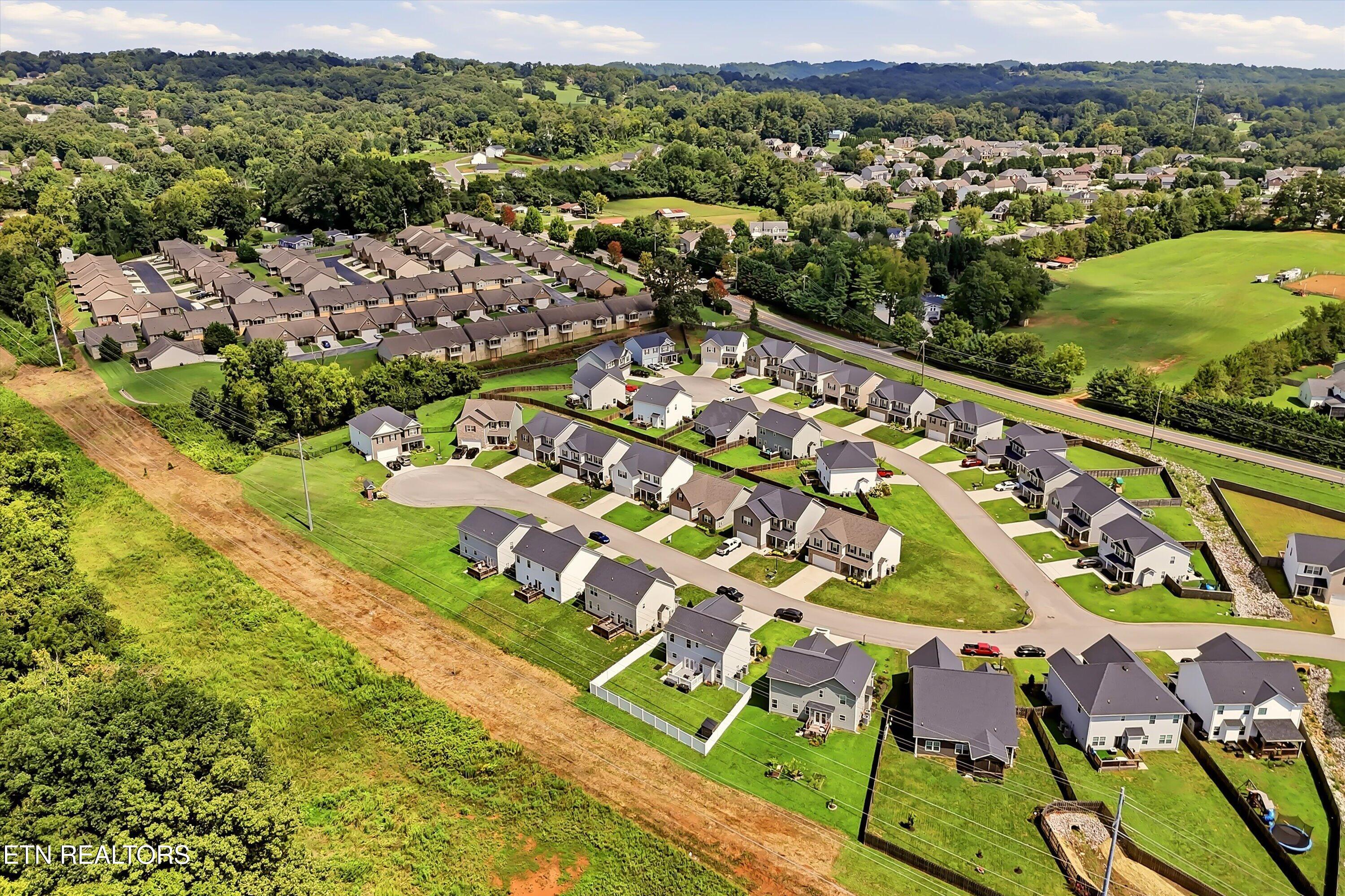 4845 Stoneyhurst Lane Knoxville TN 37918
