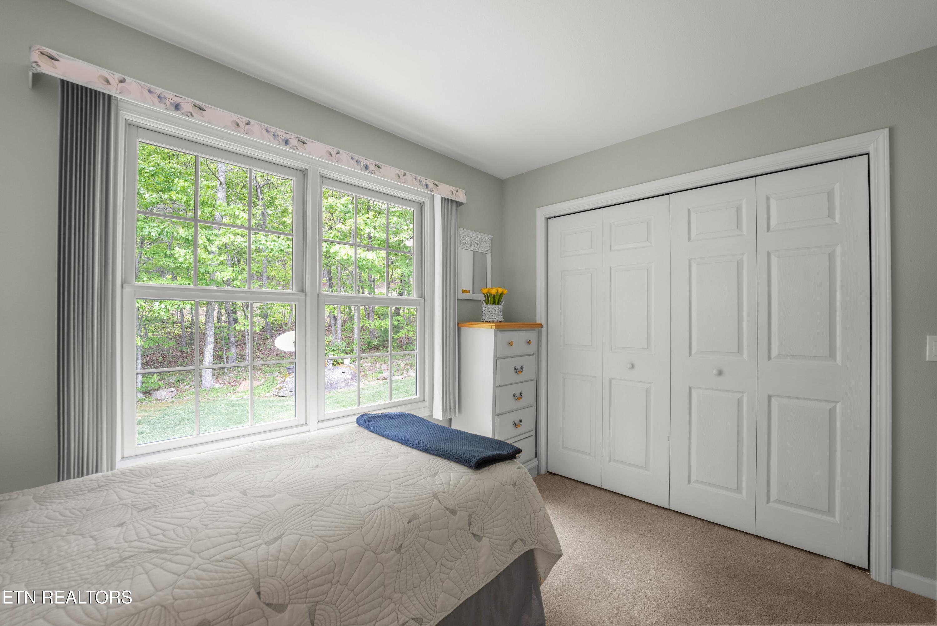 12 Dewsbury Terrace Crossville TN 38558