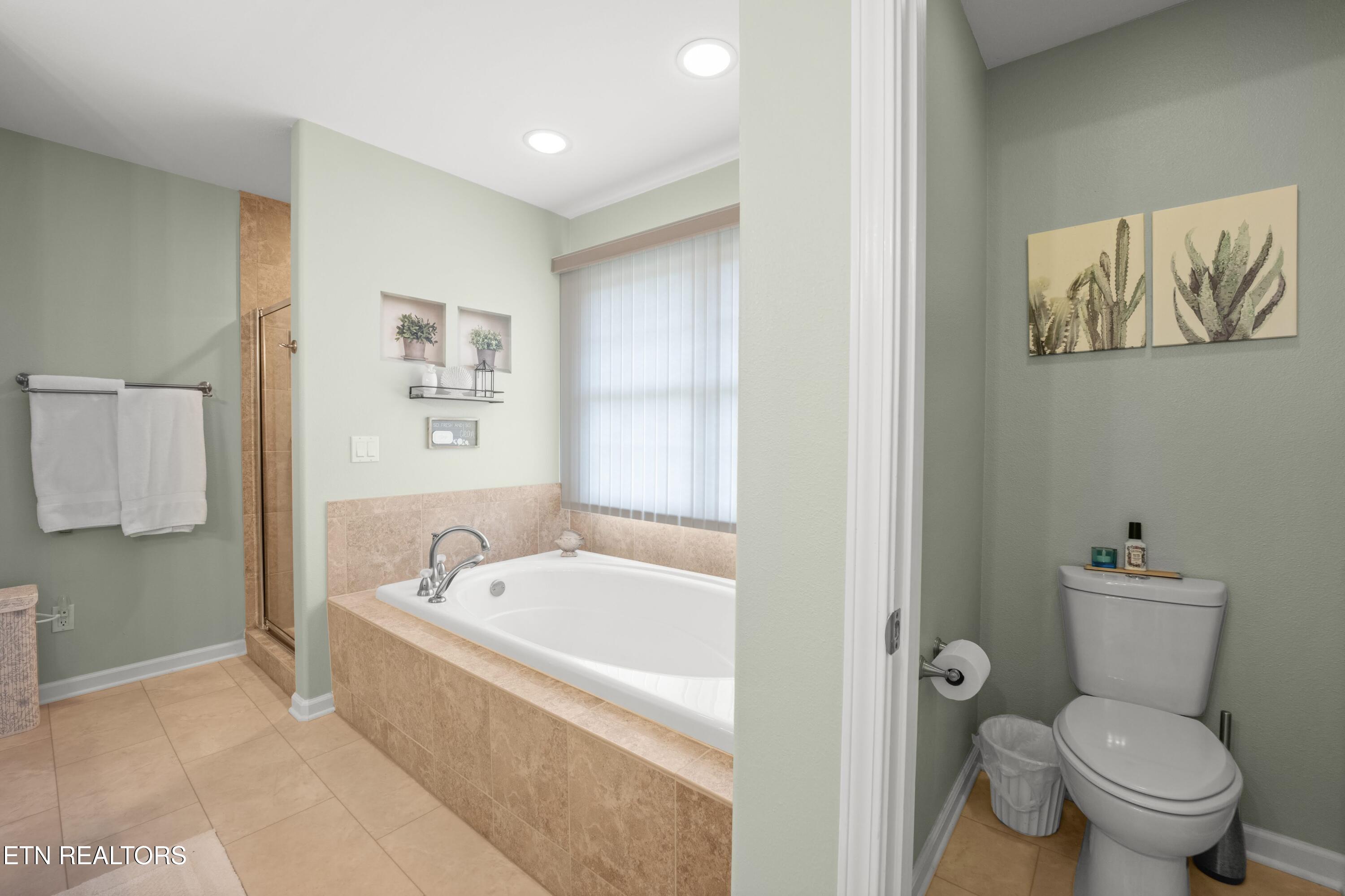 12 Dewsbury Terrace Crossville TN 38558