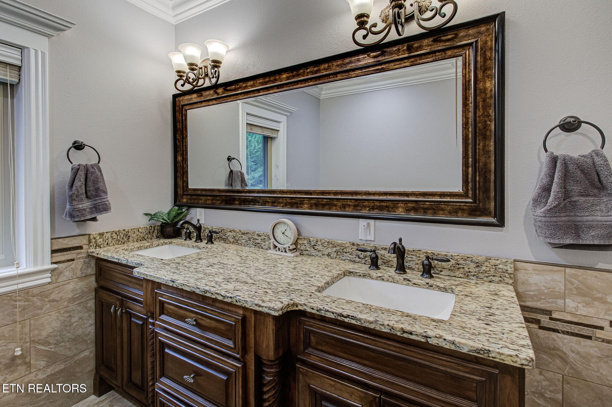 604 Tanasi Lane Loudon TN 37774