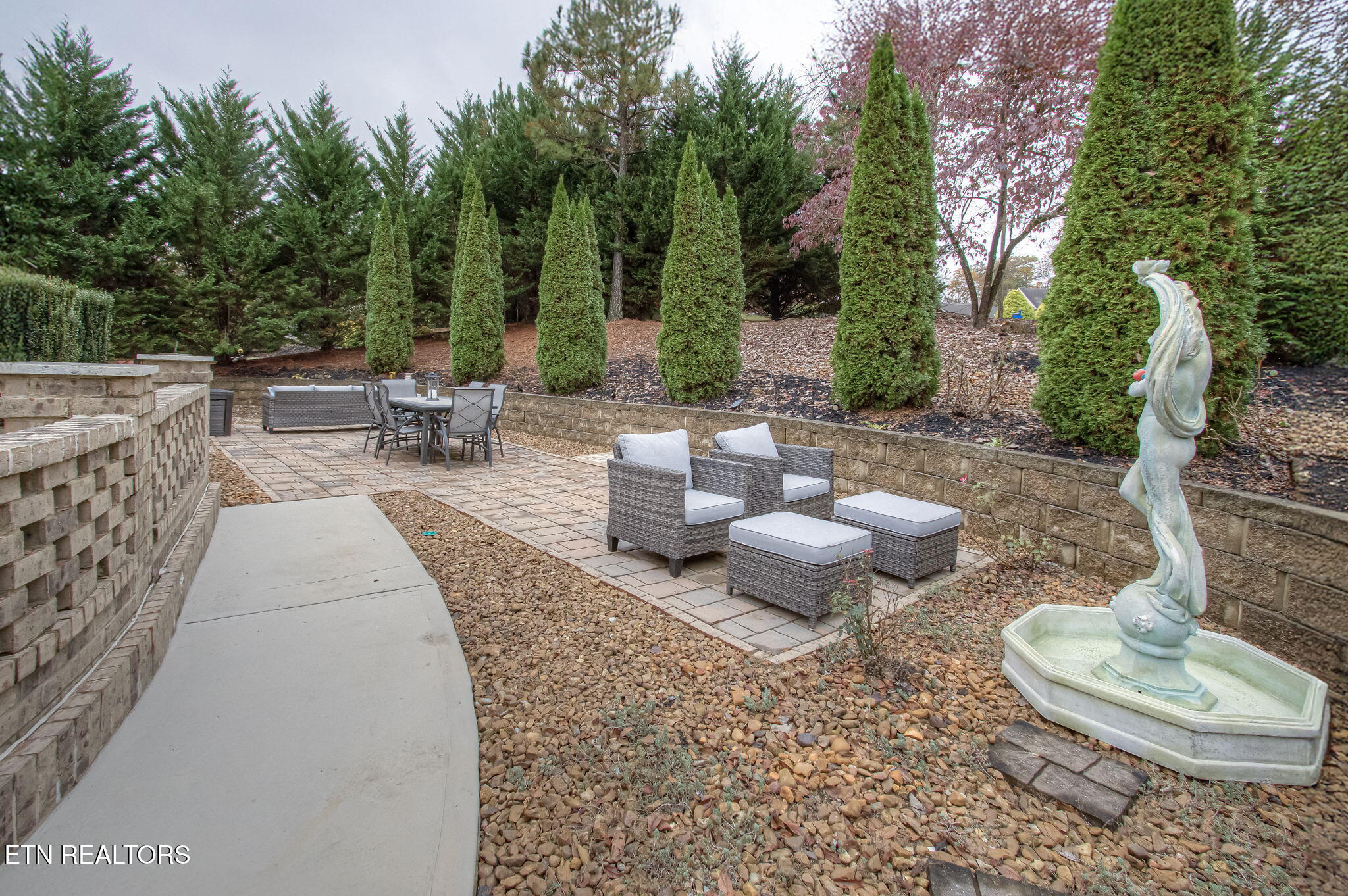 604 Tanasi Lane Loudon TN 37774