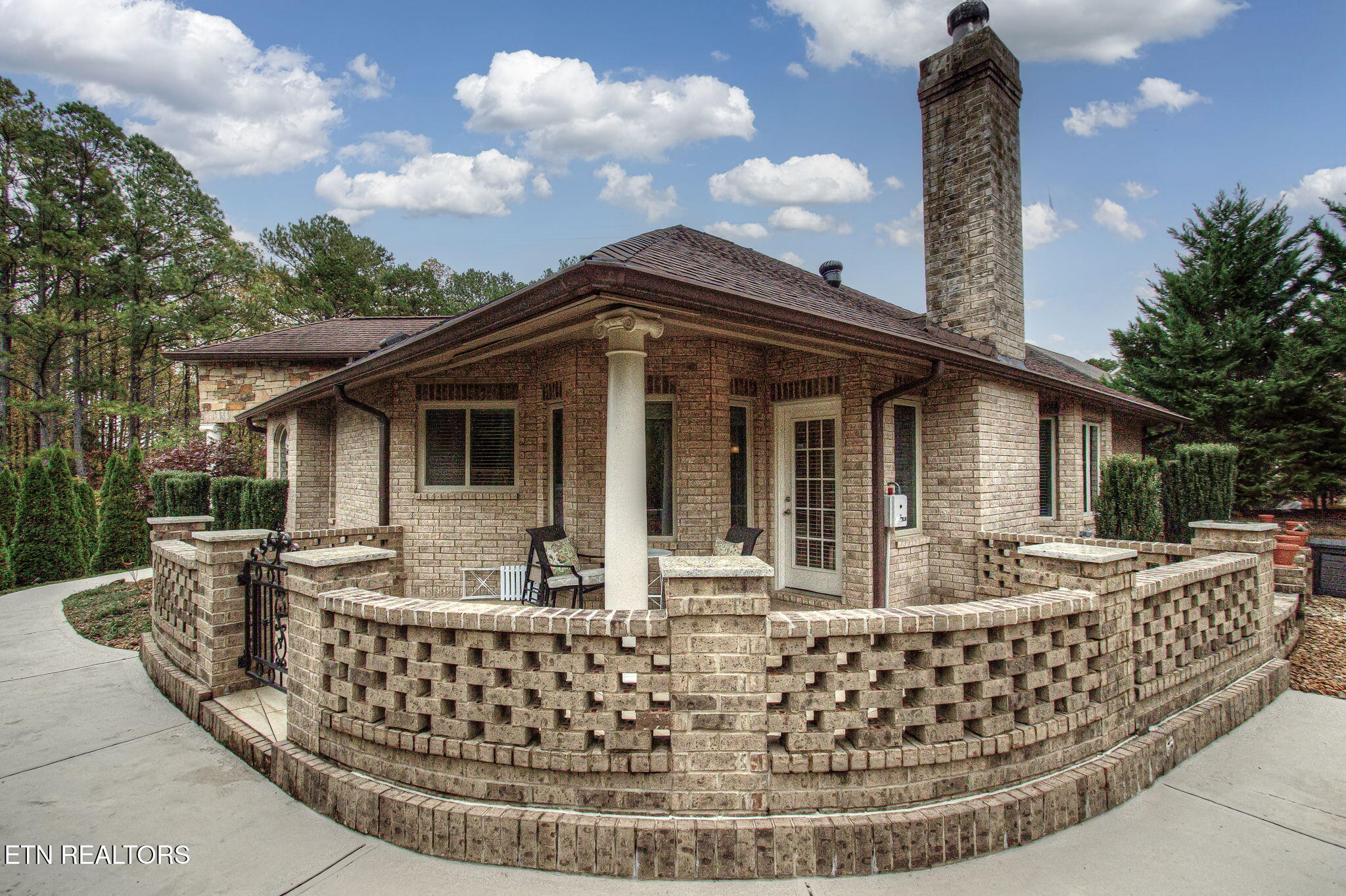 604 Tanasi Lane Loudon TN 37774