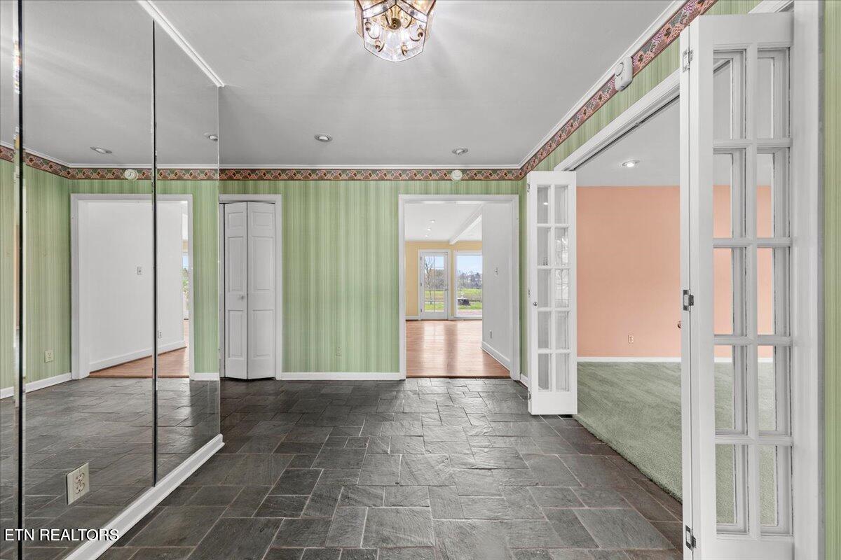 186 Shetland Road Lafollette TN 37766
