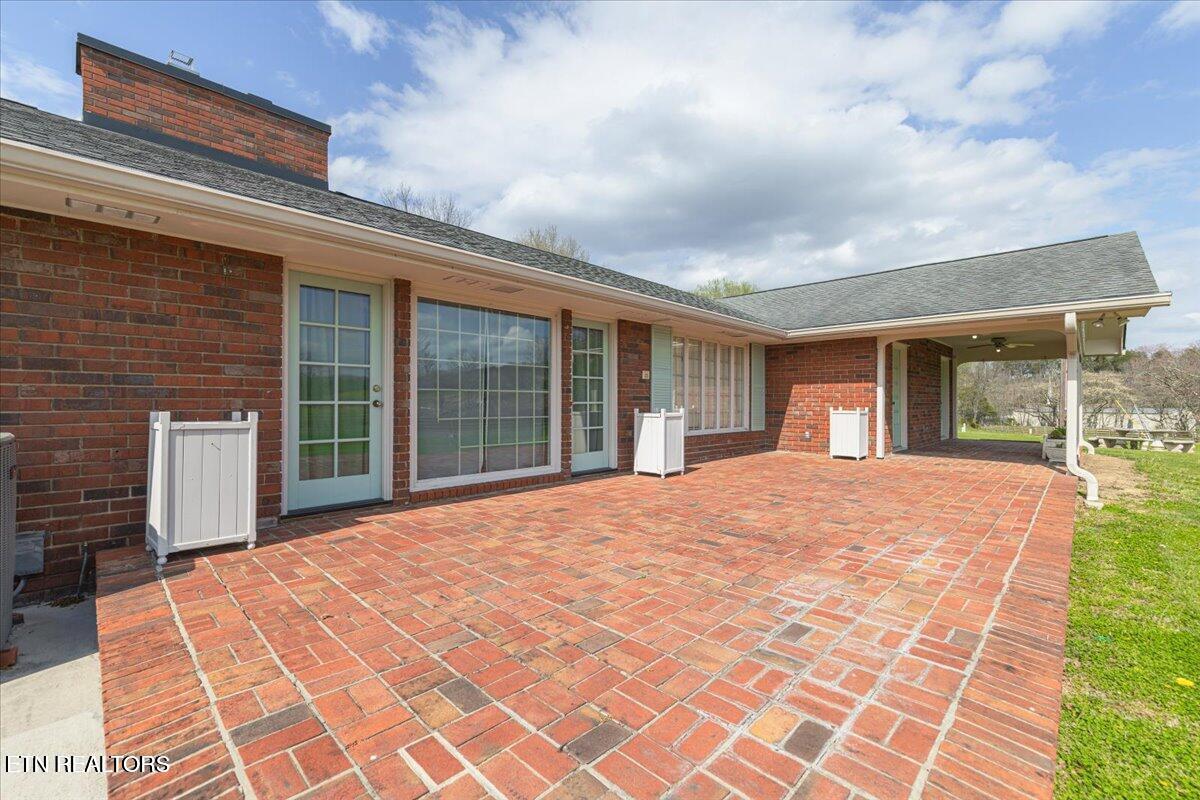 186 Shetland Road Lafollette TN 37766
