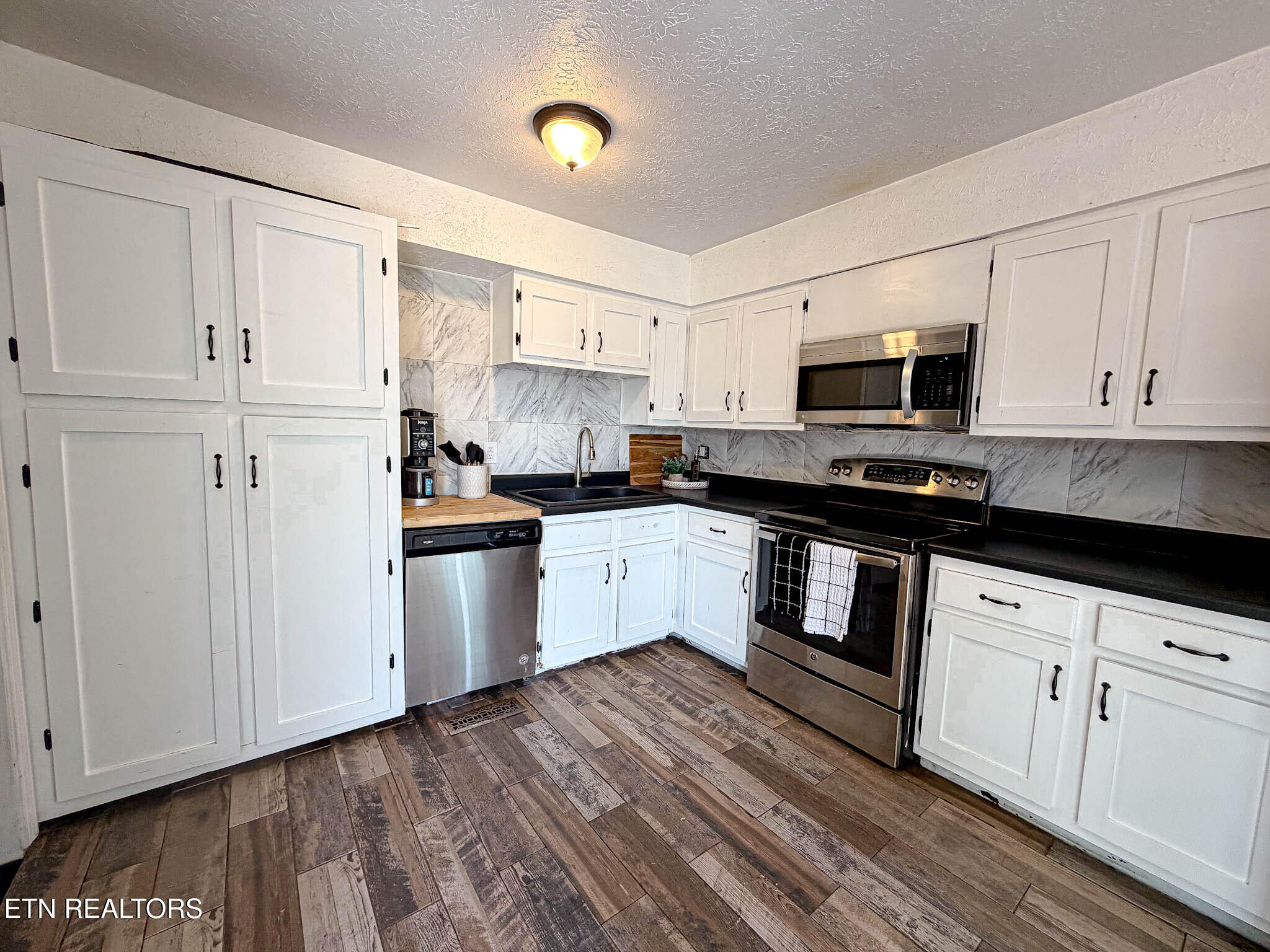 922 Pine Street Seymour TN 37865