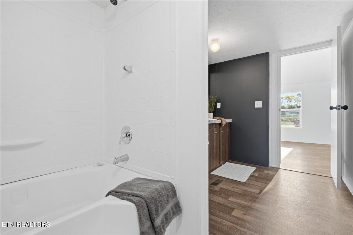 221 Woodby Fridley Road Sweetwater TN 37874