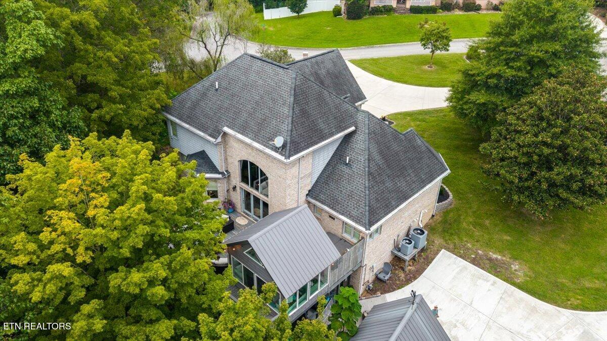 112 Bluff Trace Jacksboro TN 37757
