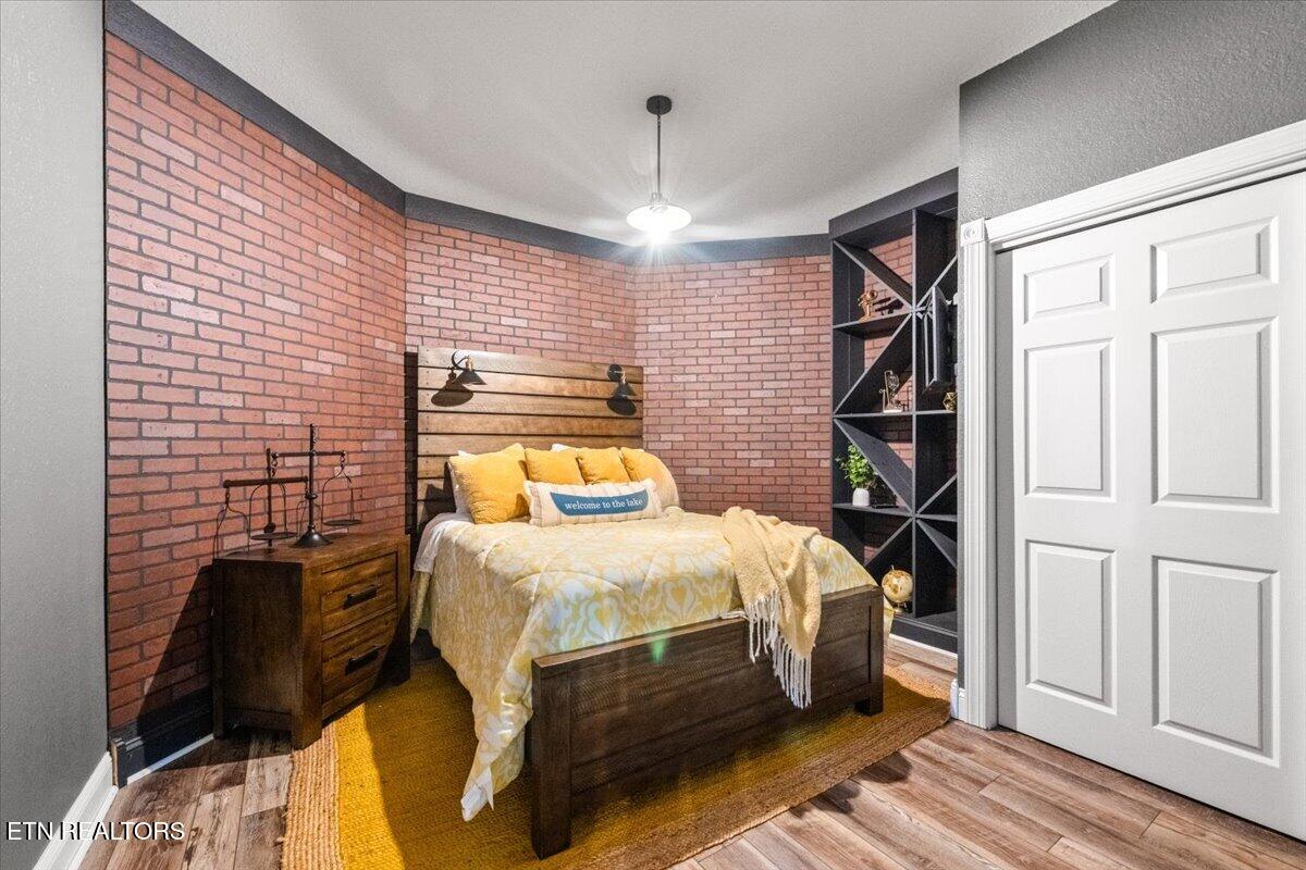 112 Bluff Trace Jacksboro TN 37757