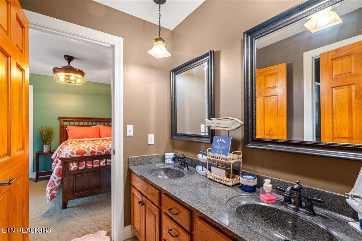 112 Bluff Trace Jacksboro TN 37757