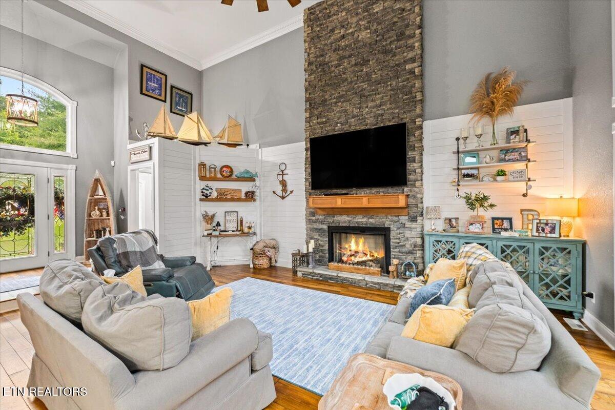 112 Bluff Trace Jacksboro TN 37757