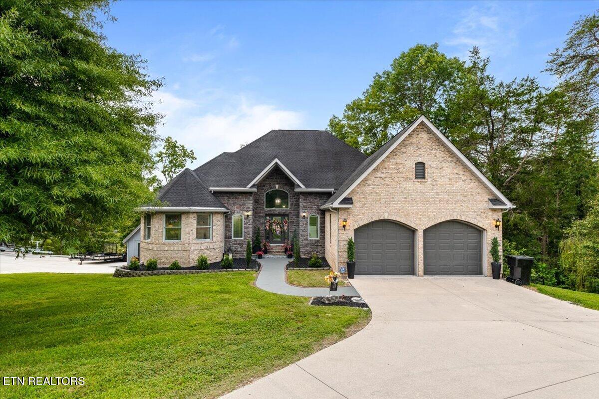 112 Bluff Trace Jacksboro TN 37757