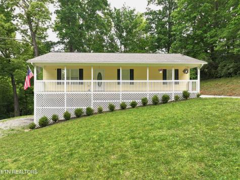 209 Summit Drive Speedwell TN 37870