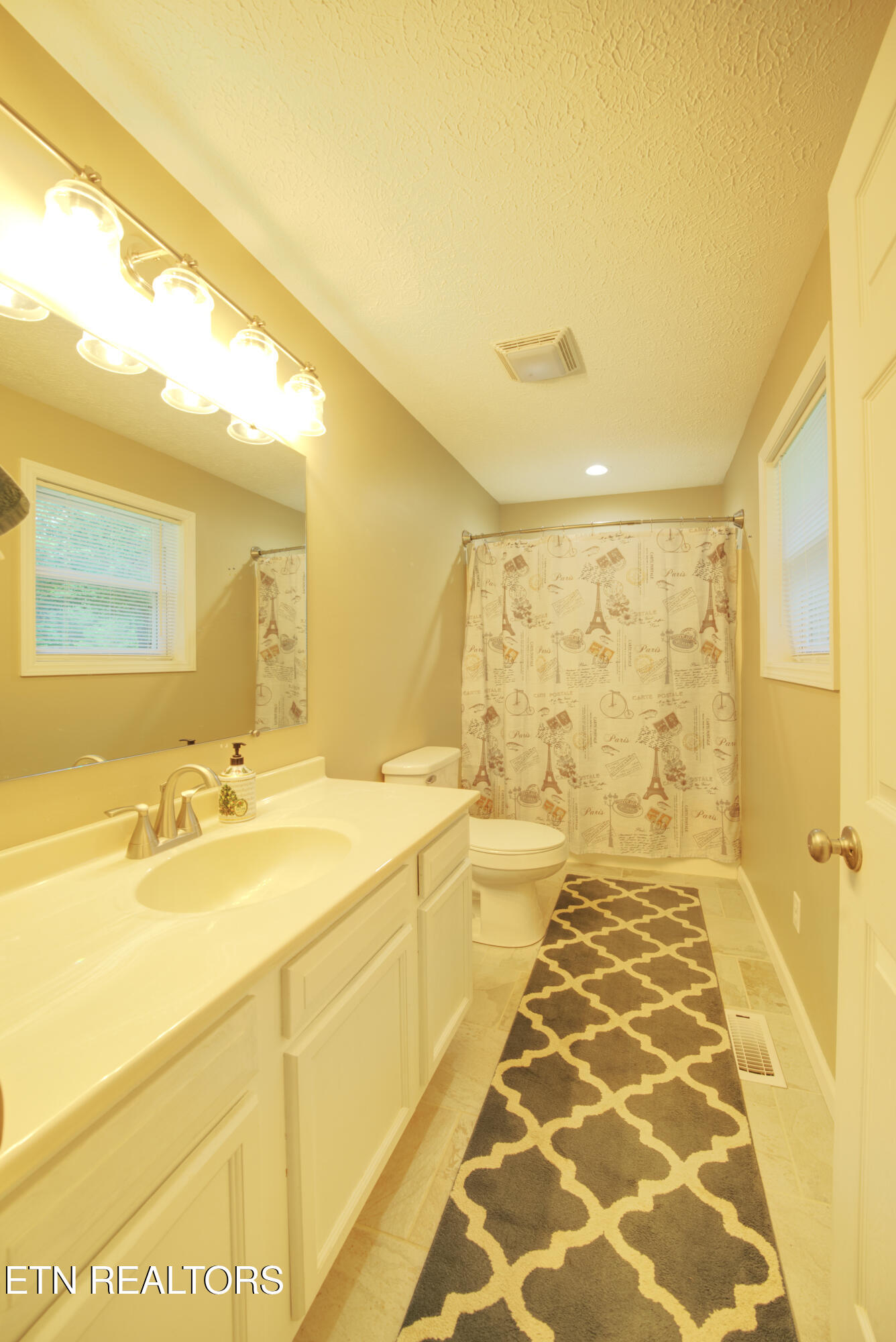 209 Summit Drive Speedwell TN 37870