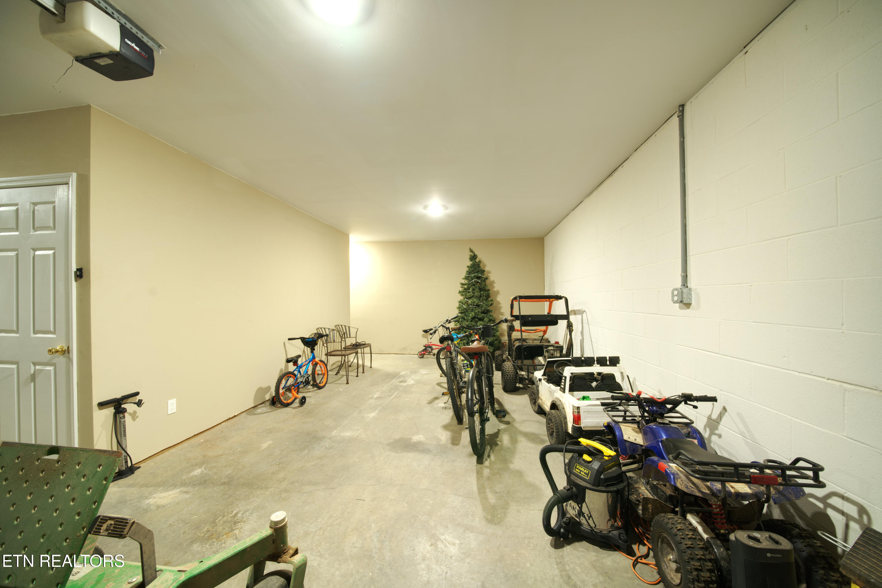 209 Summit Drive Speedwell TN 37870