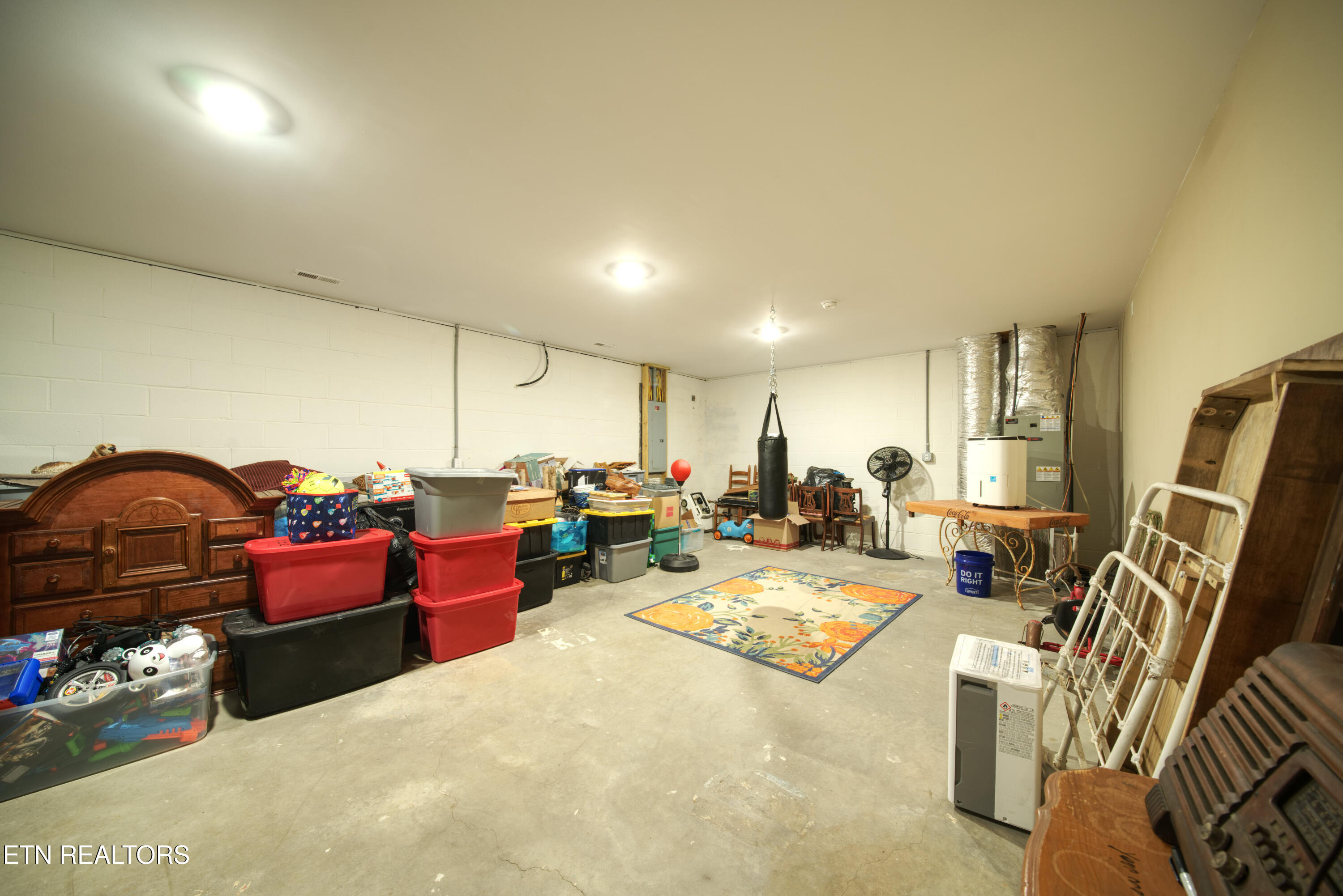 209 Summit Drive Speedwell TN 37870