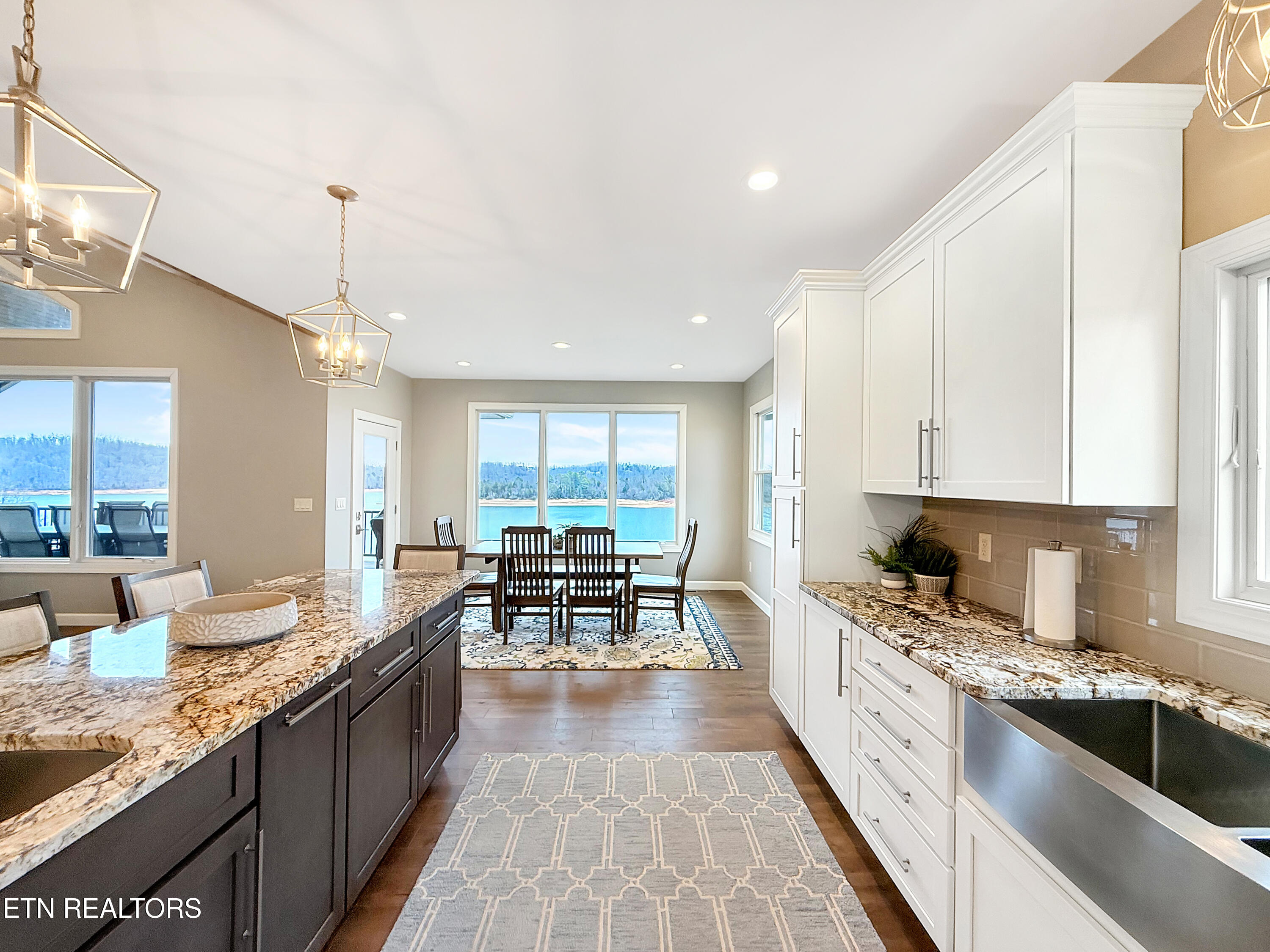 374 Norris Crest Drive Lafollette TN 37766