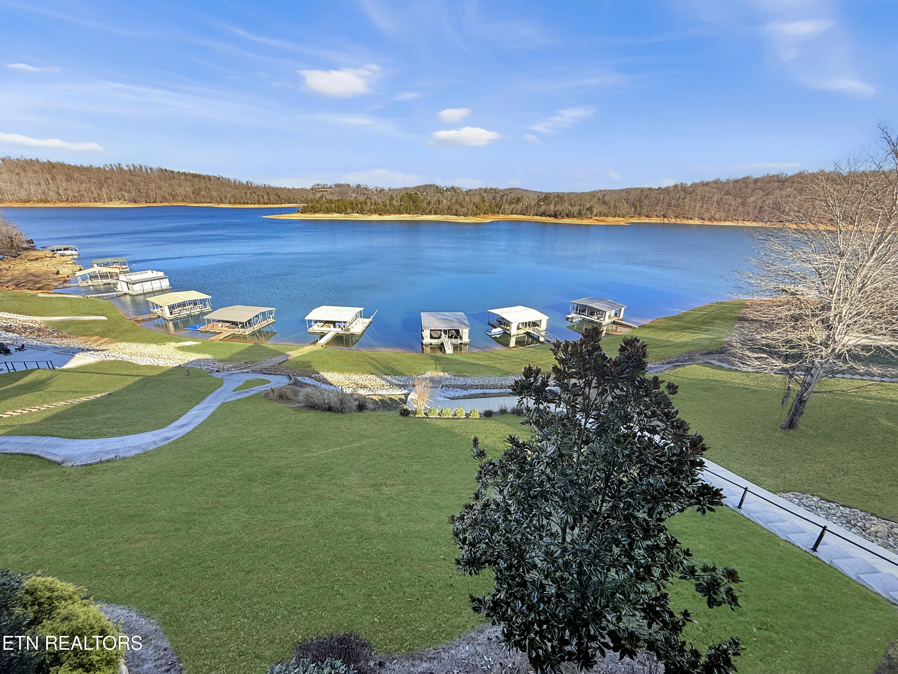 374 Norris Crest Drive Lafollette TN 37766