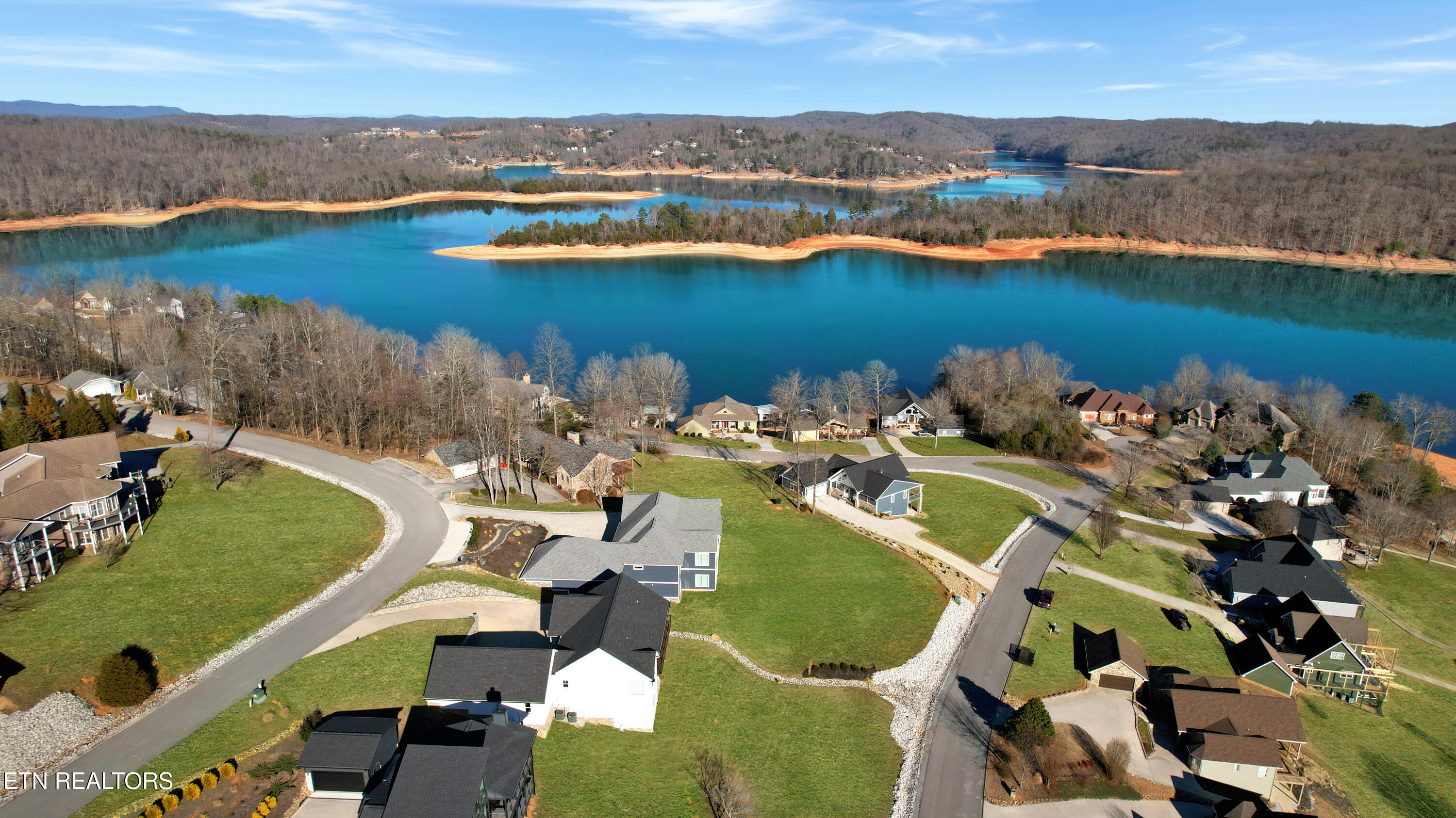 374 Norris Crest Drive Lafollette TN 37766