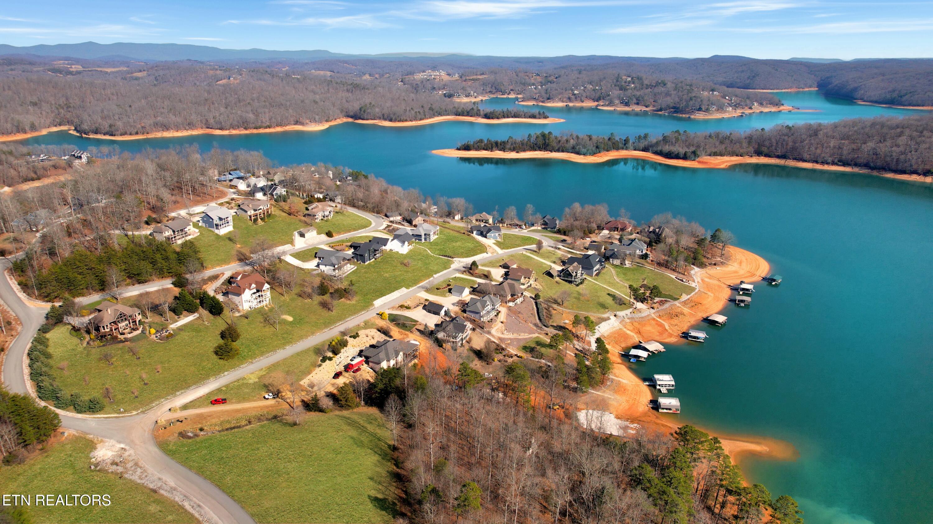 374 Norris Crest Drive Lafollette TN 37766