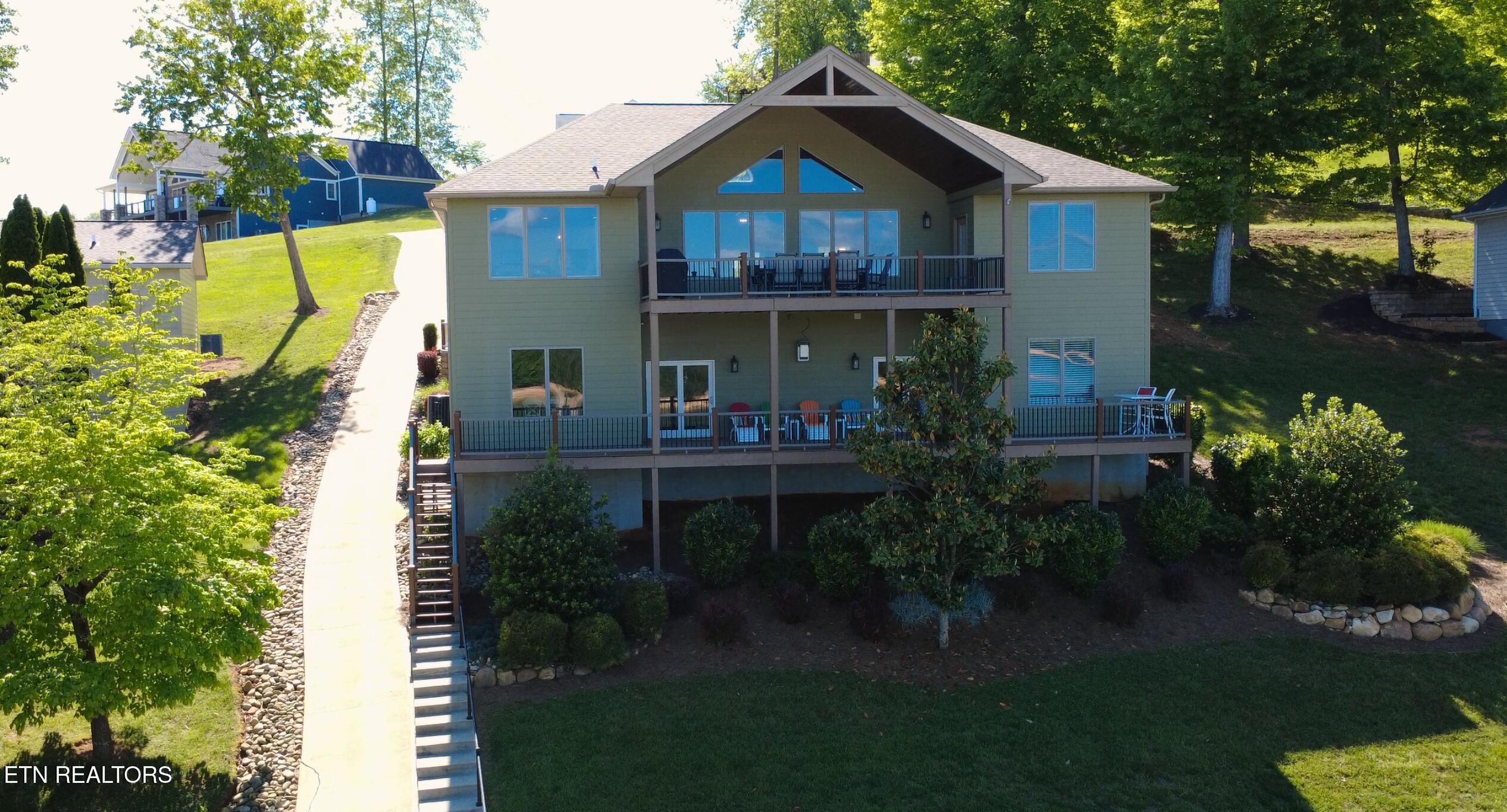 374 Norris Crest Drive Lafollette TN 37766
